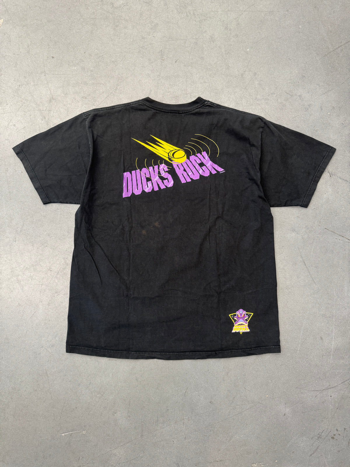 90'S DISNEY MIGHTY DUCKS BIG FACE TEE (PULLED TAG)