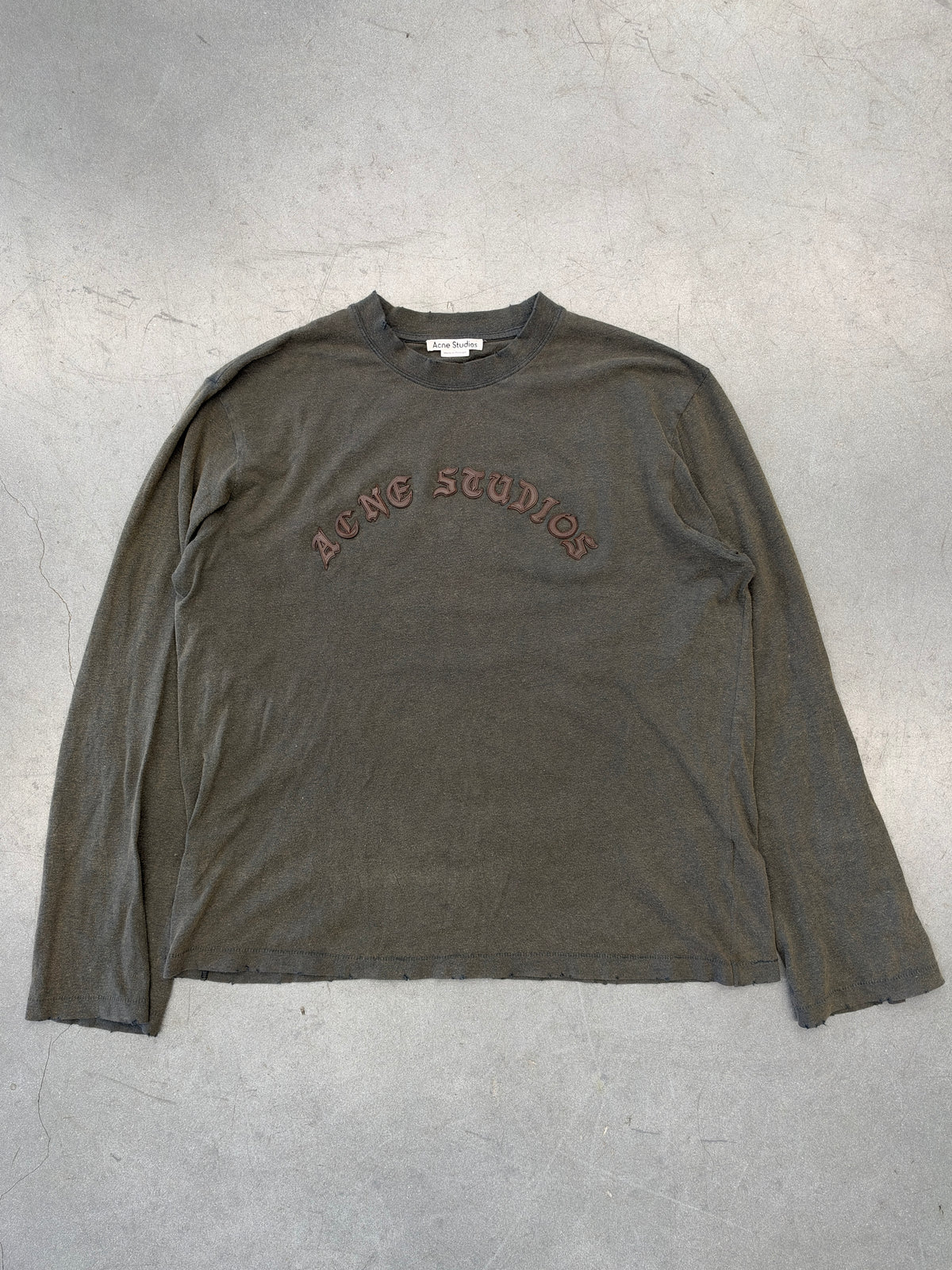 FW24 ACNE STUDIOS LEATHER LOGO LONG SLEEVE TEE - FADED BLACK