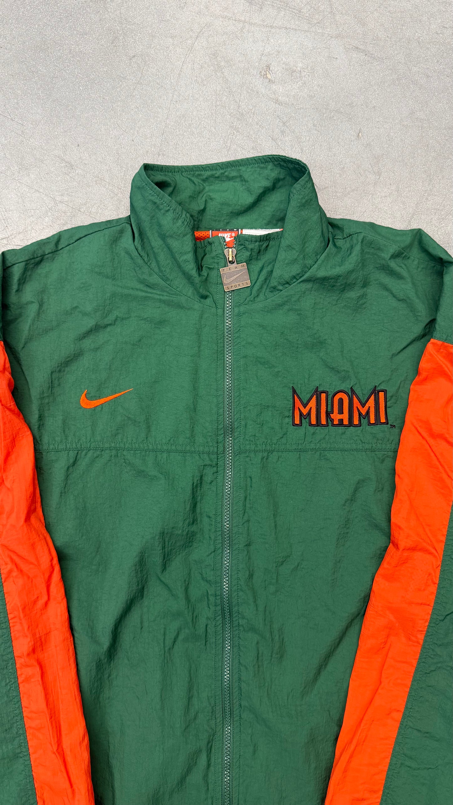 Y2K NIKE TEAM SPORTS UNIVERSITY OF MIAMI WINDBREAKER