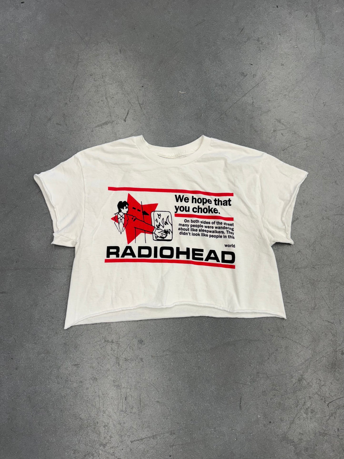 Y2K RADIOHEAD "WE HOPE THAT YOU CHOKE." CROPPED AND CUT SLEEVES TEE (PULLED TAG)