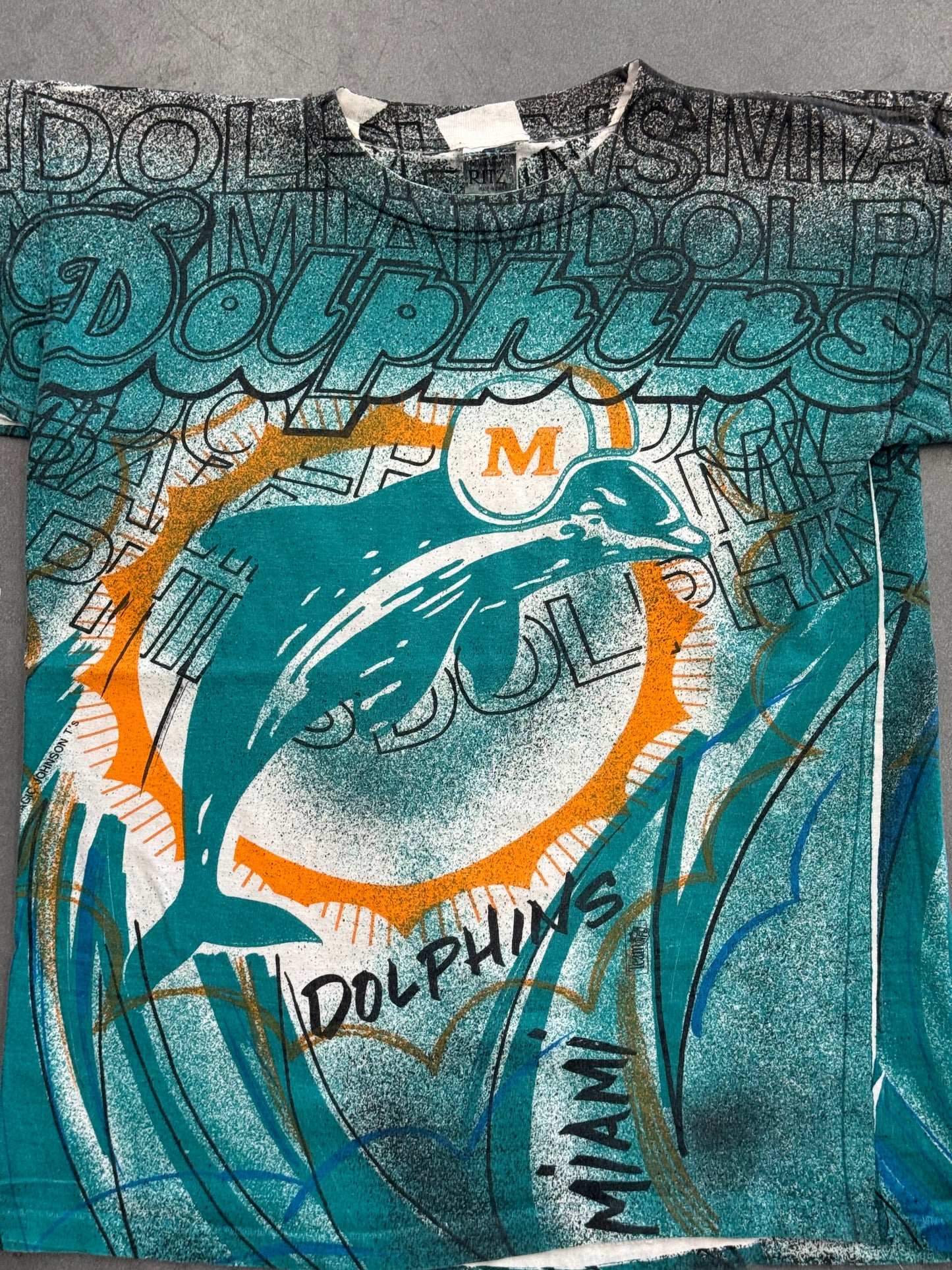 90S MIAMI DOLPHINS TEAM NFL MAGIC JOHNSON T'S AOP TEE (RITZ TAG)