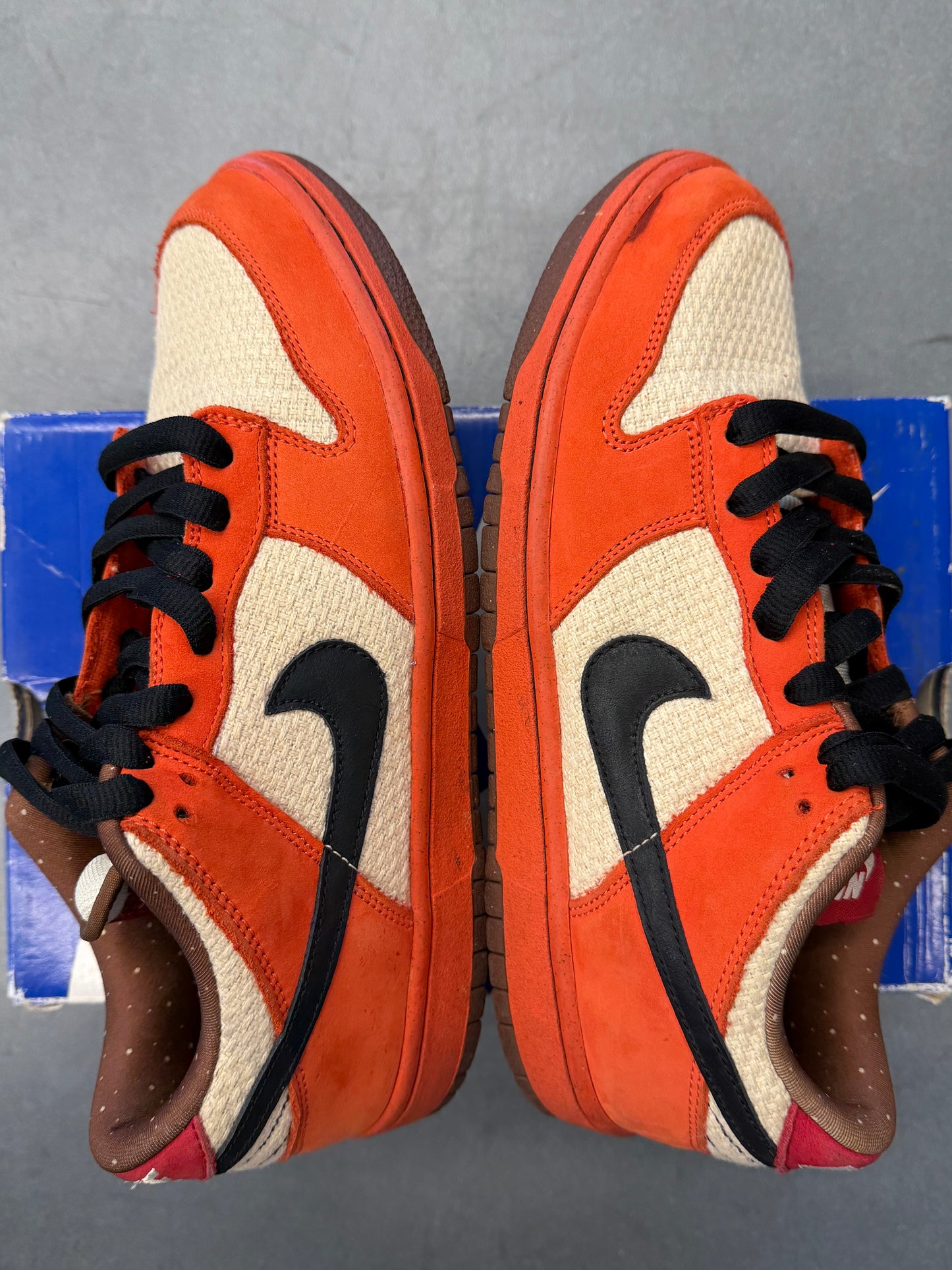 2009 NIKE SB DUNK LOW "RAMEN/UN-HEMP" (W/BOX)