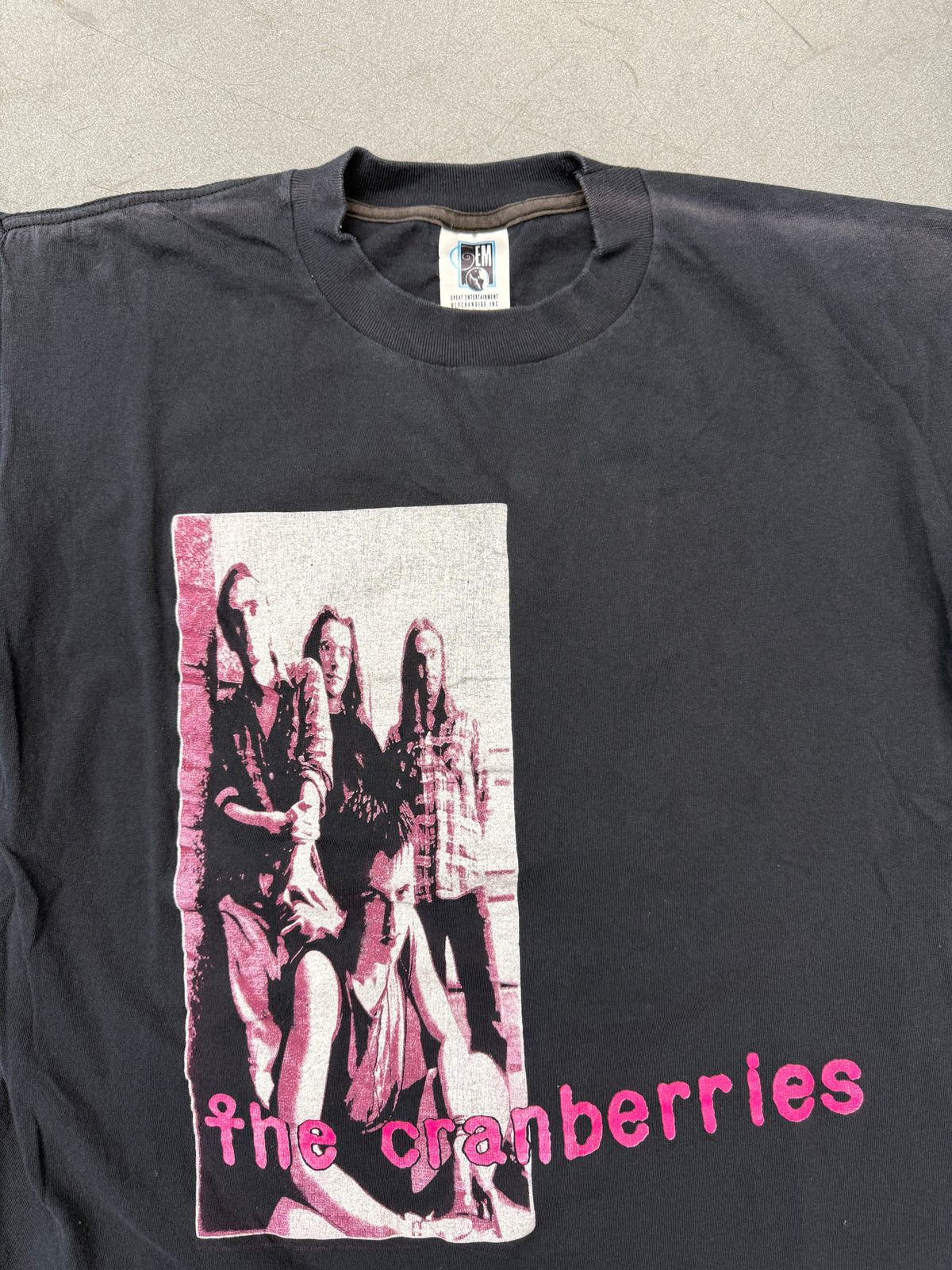 1993 THE CRANBERRIES EVERYBODY ELSE IS DOING IT TEE (GEM TAG)