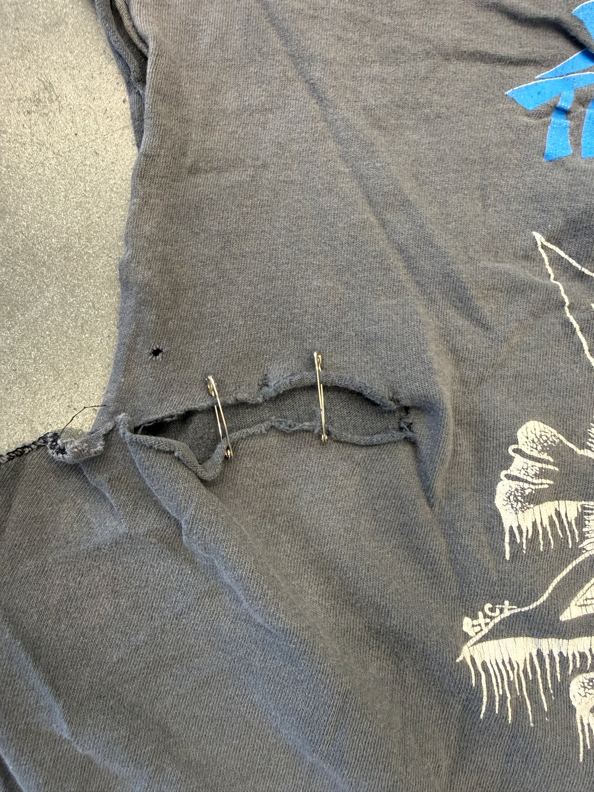 90S SUICIDAL TENDENCIES POSSESED DISTRESSED CUT-OFF SLEEVELESS TEE