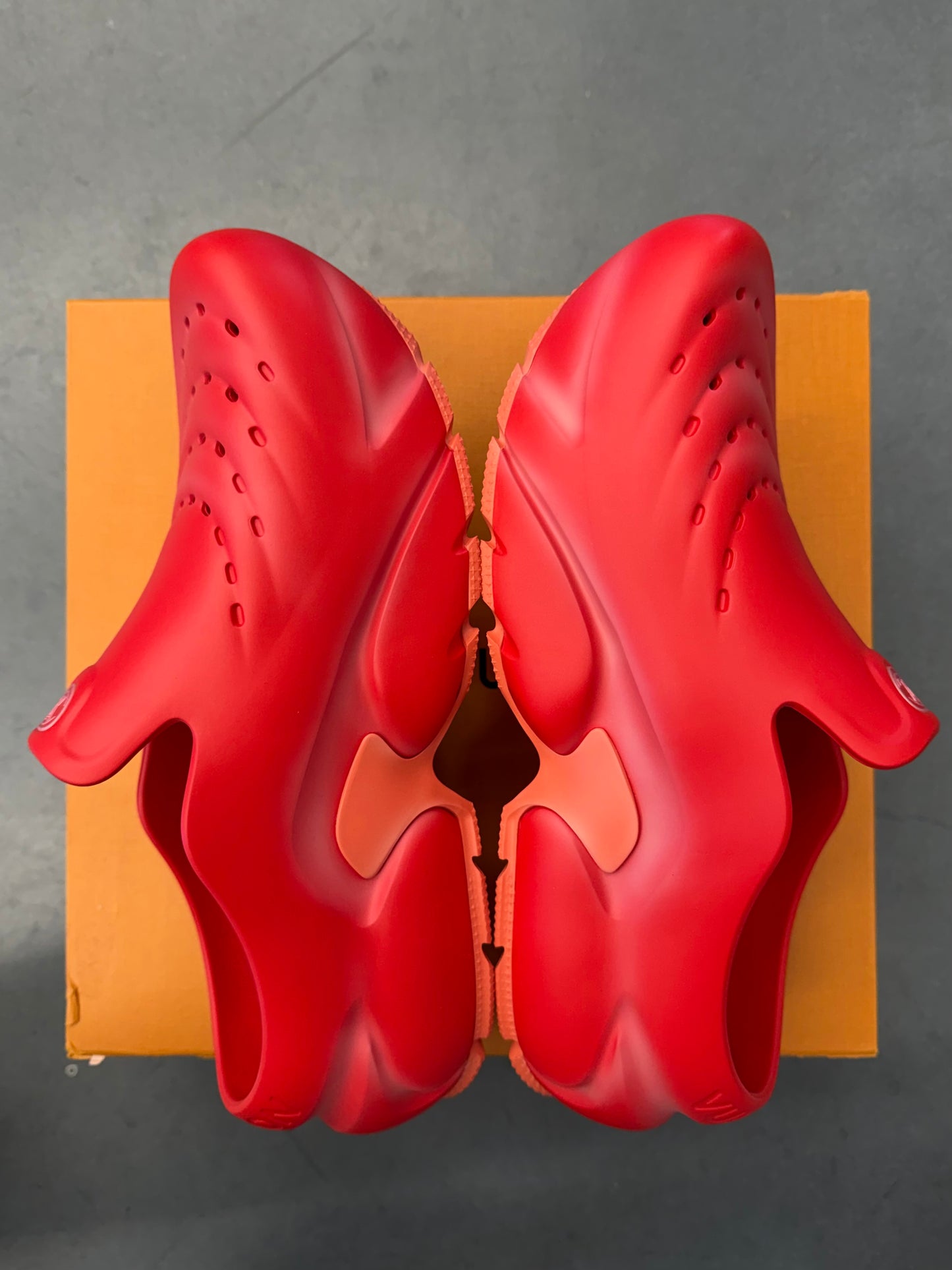 LOUIS VUITTON SHARK CLOG - RED (W/ BOX)
