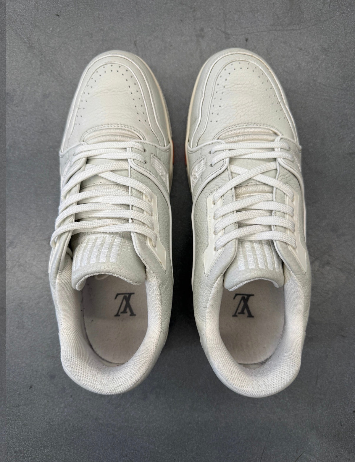 LOUIS VUITTON TRAINER #54 SIGNATURE WHITE/ORANGE