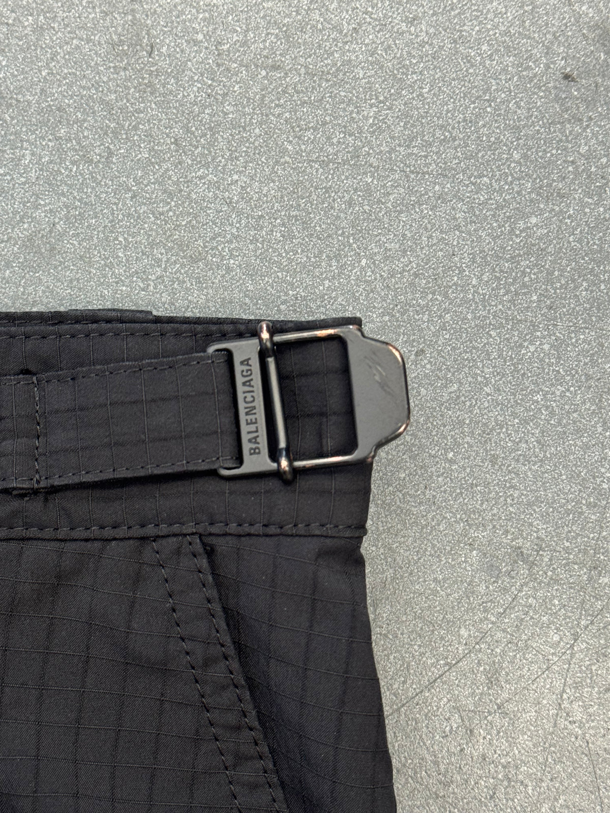 SS24 BALENCIAGA UNITY SPORTS ICON CONVERTIBLE LIGHT CARGO PANTS