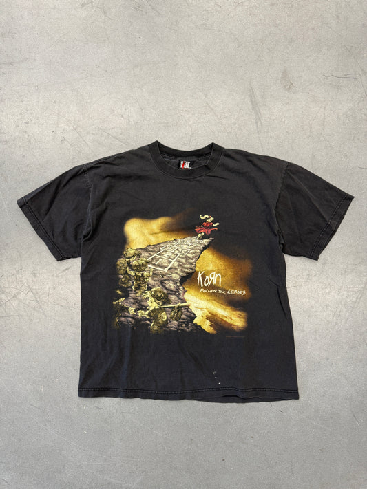 1998 KORN FOLLOW THE LEADER STAIRWAY TEE (GIANT TAG)