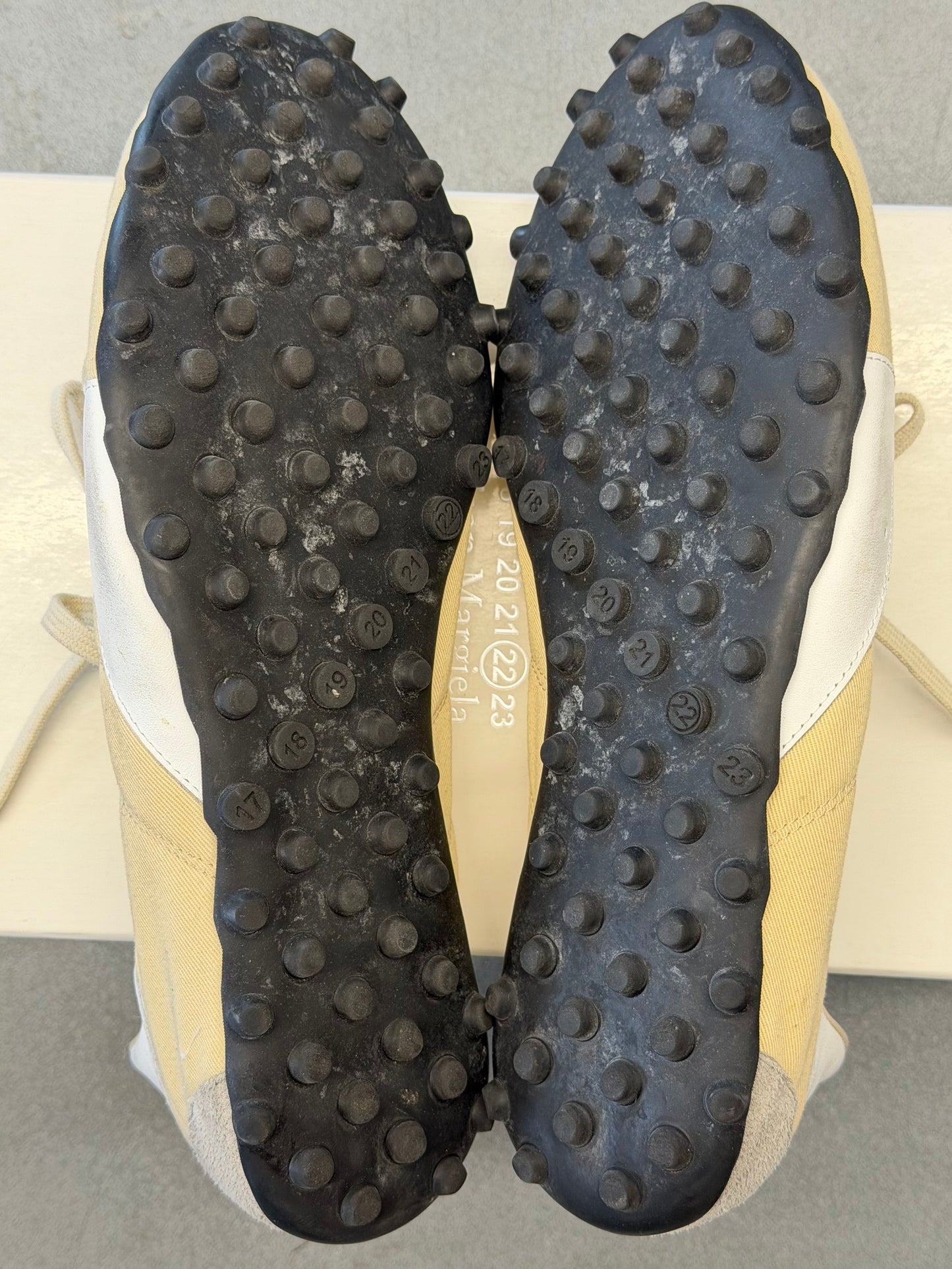 MAISON MARGIELA SPRINTER SNEAKERS - CREAM (W/BOX)