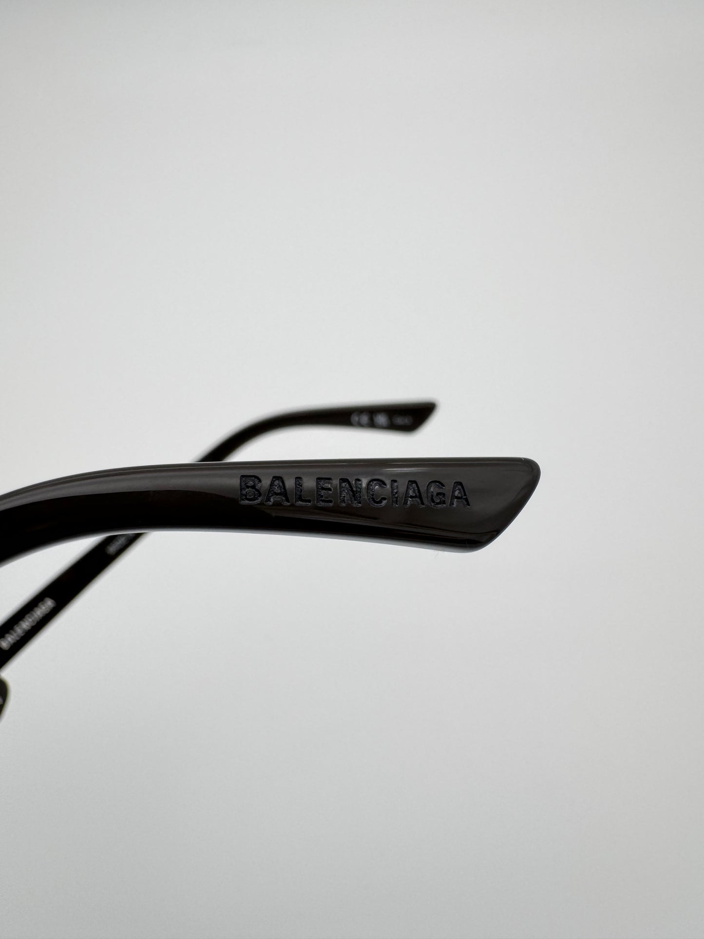 BALENCIAGA BROWN SKI RECTANGLE SUNGLASSES (PRE-OWNED WITH CASE)