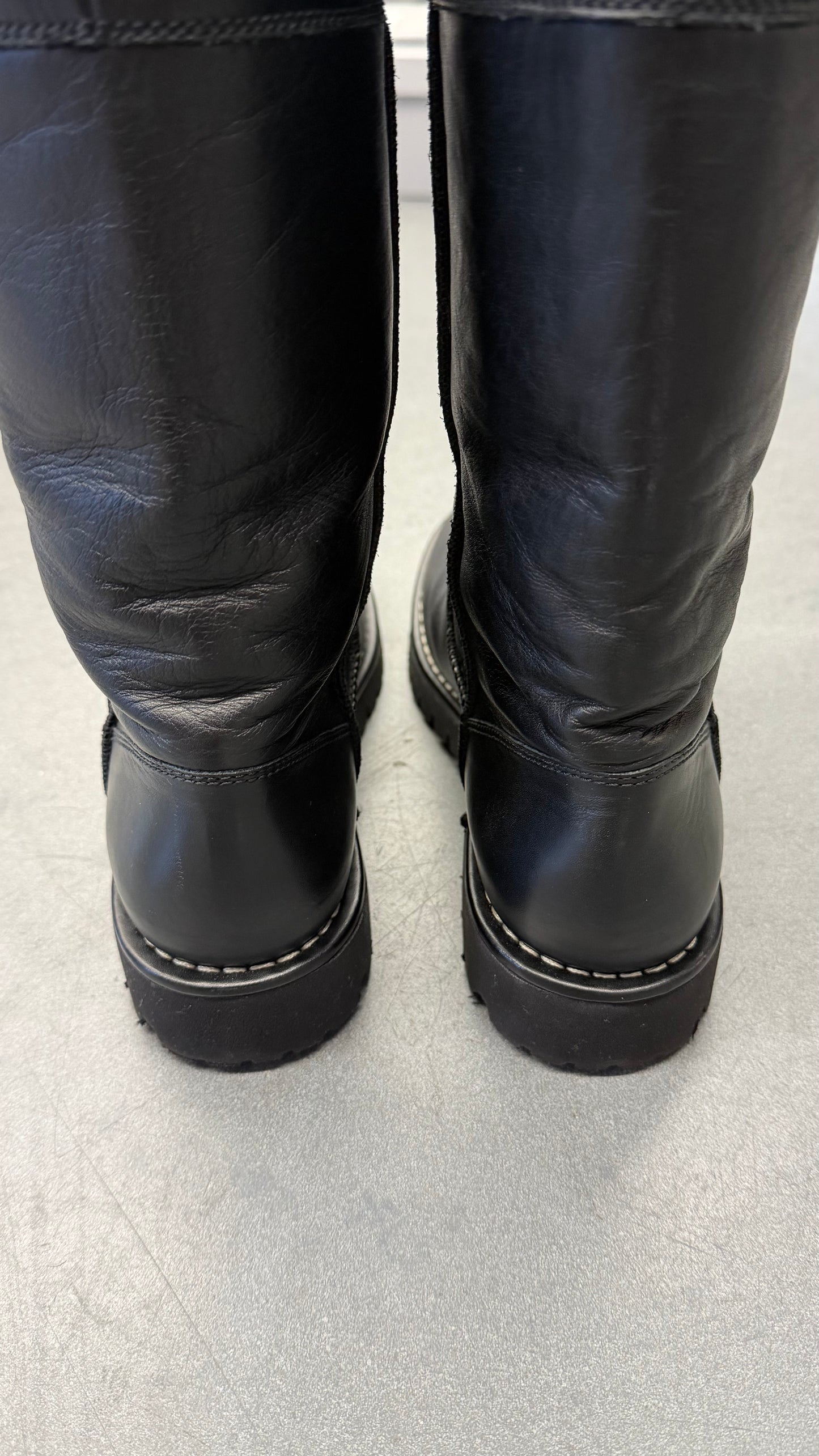 2010 SIZE 40 CHANEL BLACK LEATHER MOTO BOOTS (PRE-OWNED WITH BOX)