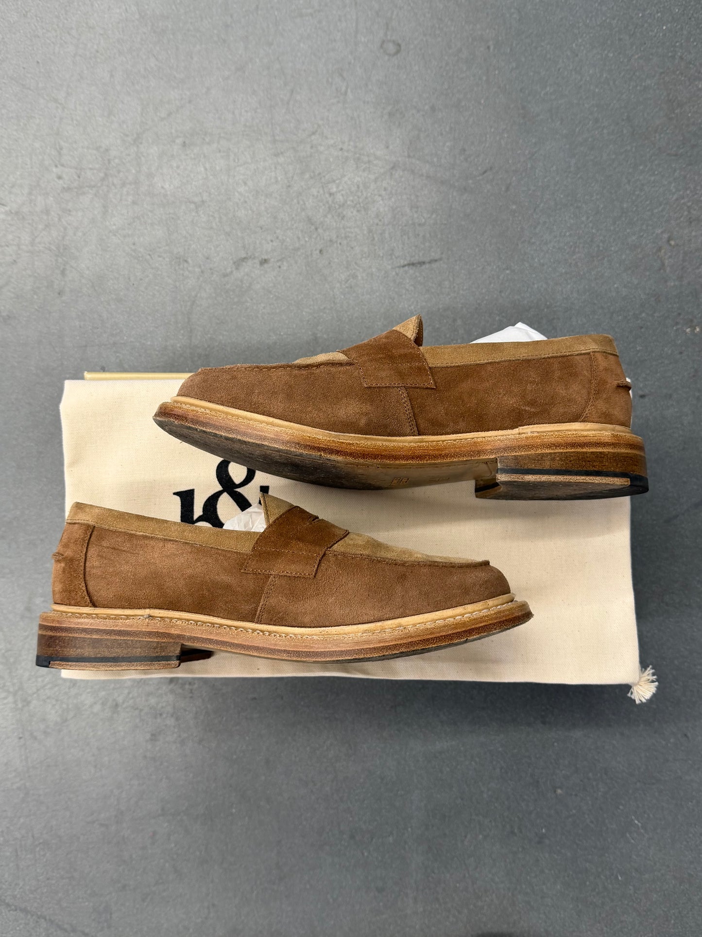 SIZE 6.5 KITH FOR BLACKSTOCK & WEBER THE ELLIS PENNY LOAFER - BEIGE (PRE-OWNED WITH BOX)