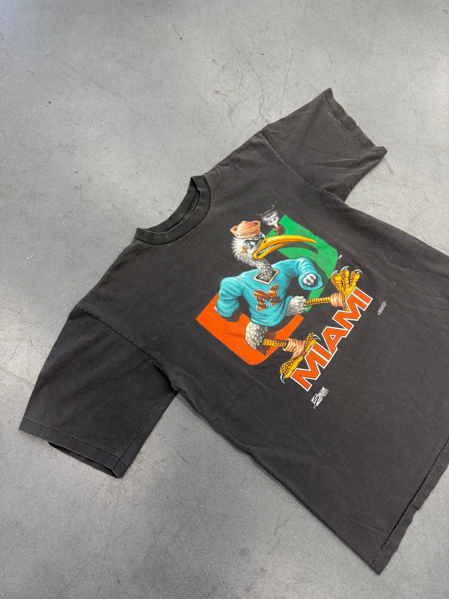 1991 UNIVERSITY OF MIAMI 3-D SEBASTIAN IBIS GARDNER GRAPHICS TEE (SALEM SPORTSWEAR TAG)