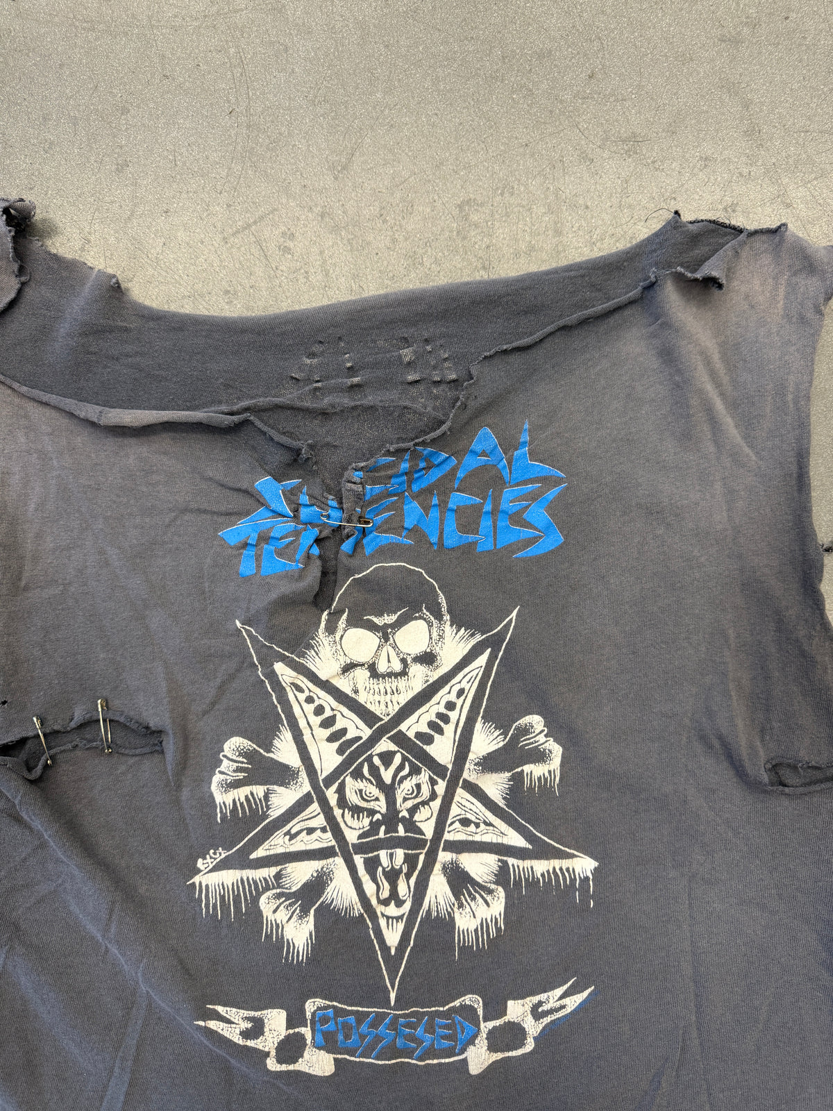 90S SUICIDAL TENDENCIES POSSESED DISTRESSED CUT-OFF SLEEVELESS TEE