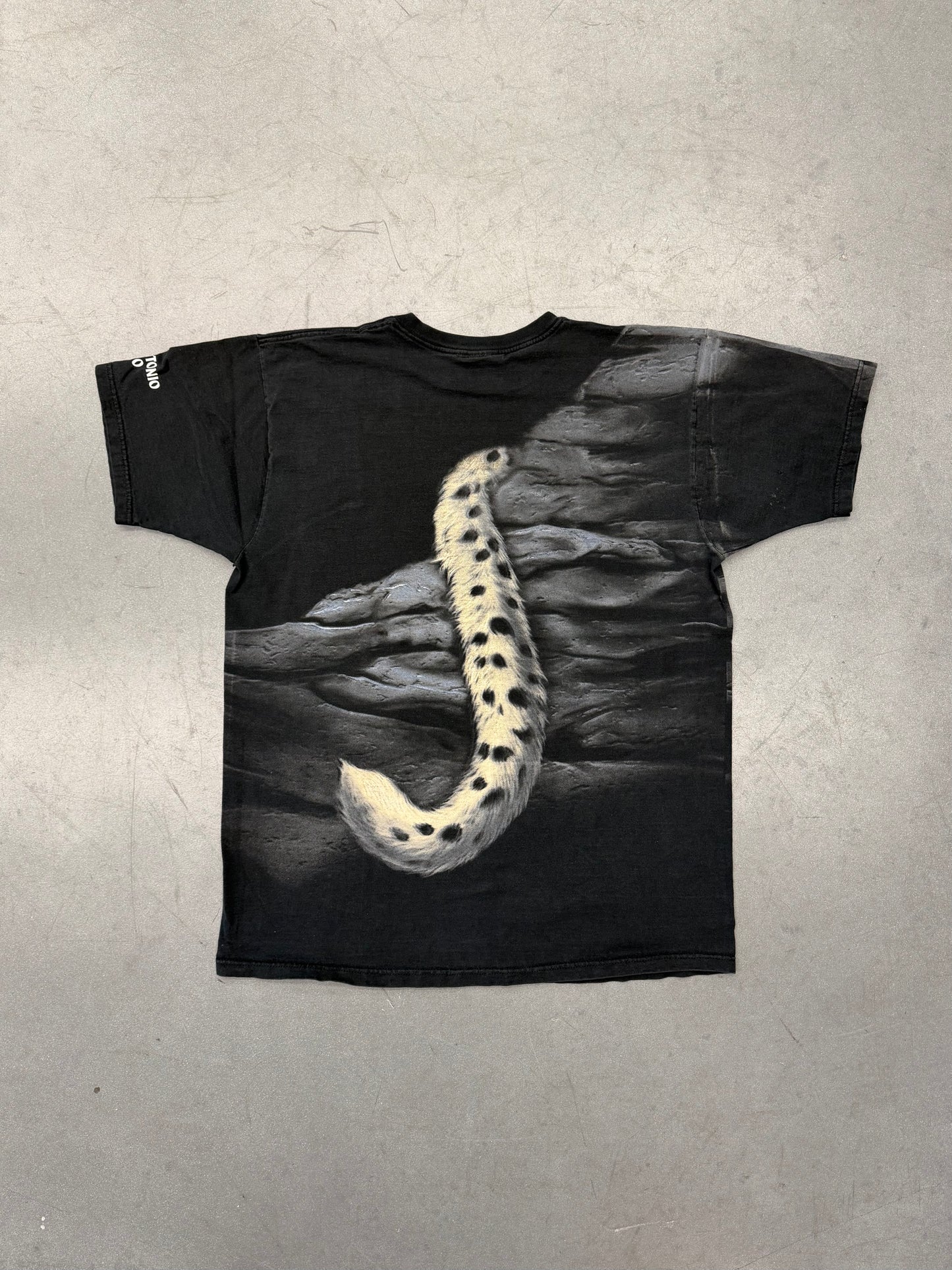 Y2K SAN ANTONIO ZOO WHITE TIGER WRAP-AROUND TEE (RADICAL NATURE TAG)