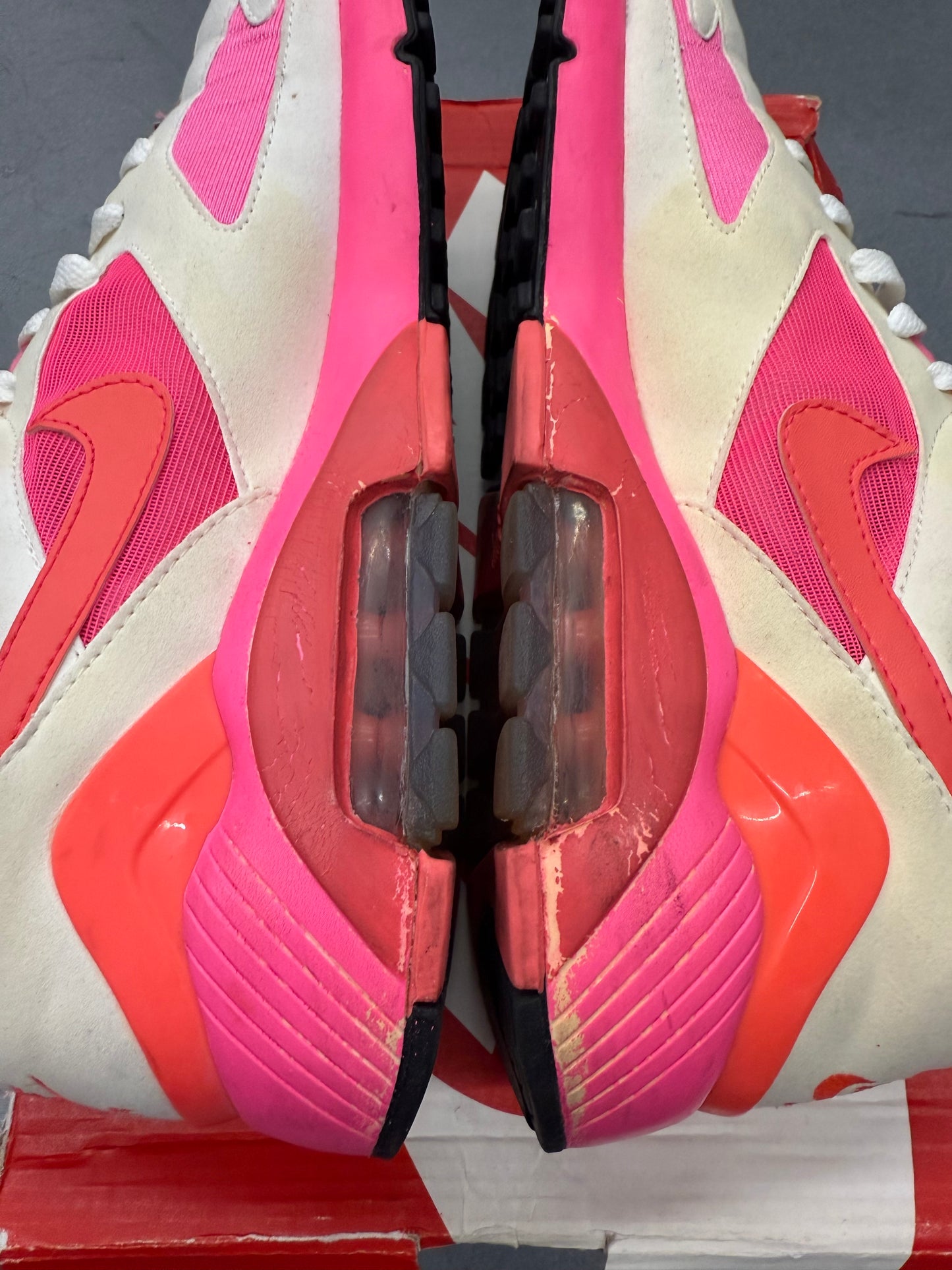 2018 SIZE 11 NIKE AIR MAX 180 CDG - WHITE/PINK