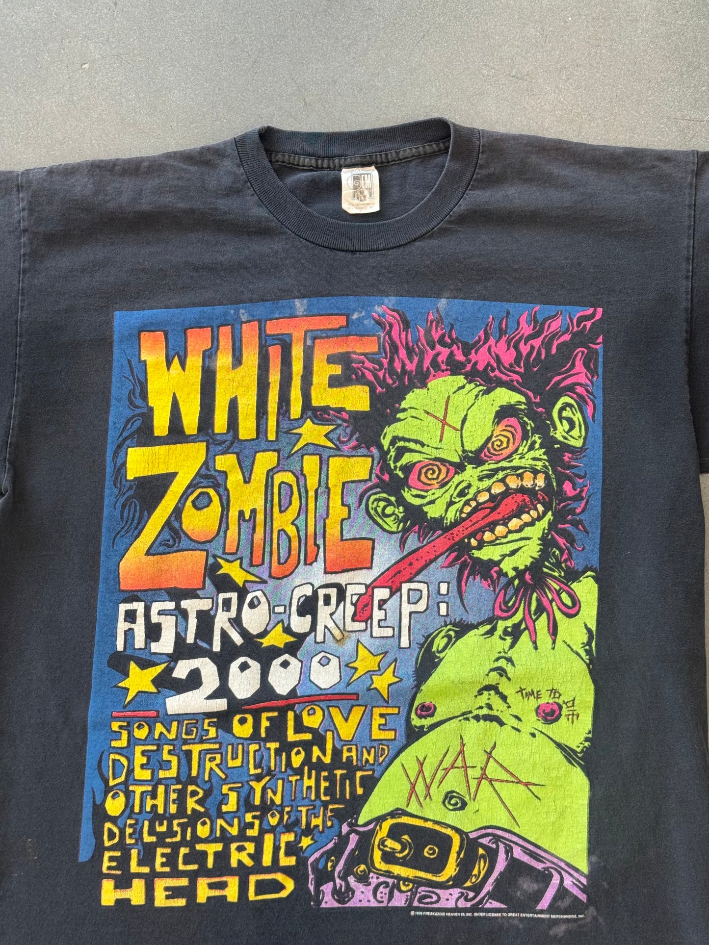 1995 WHITE ZOMBIE ASTRO-CREEP 2000 TEE (GEM TAG)