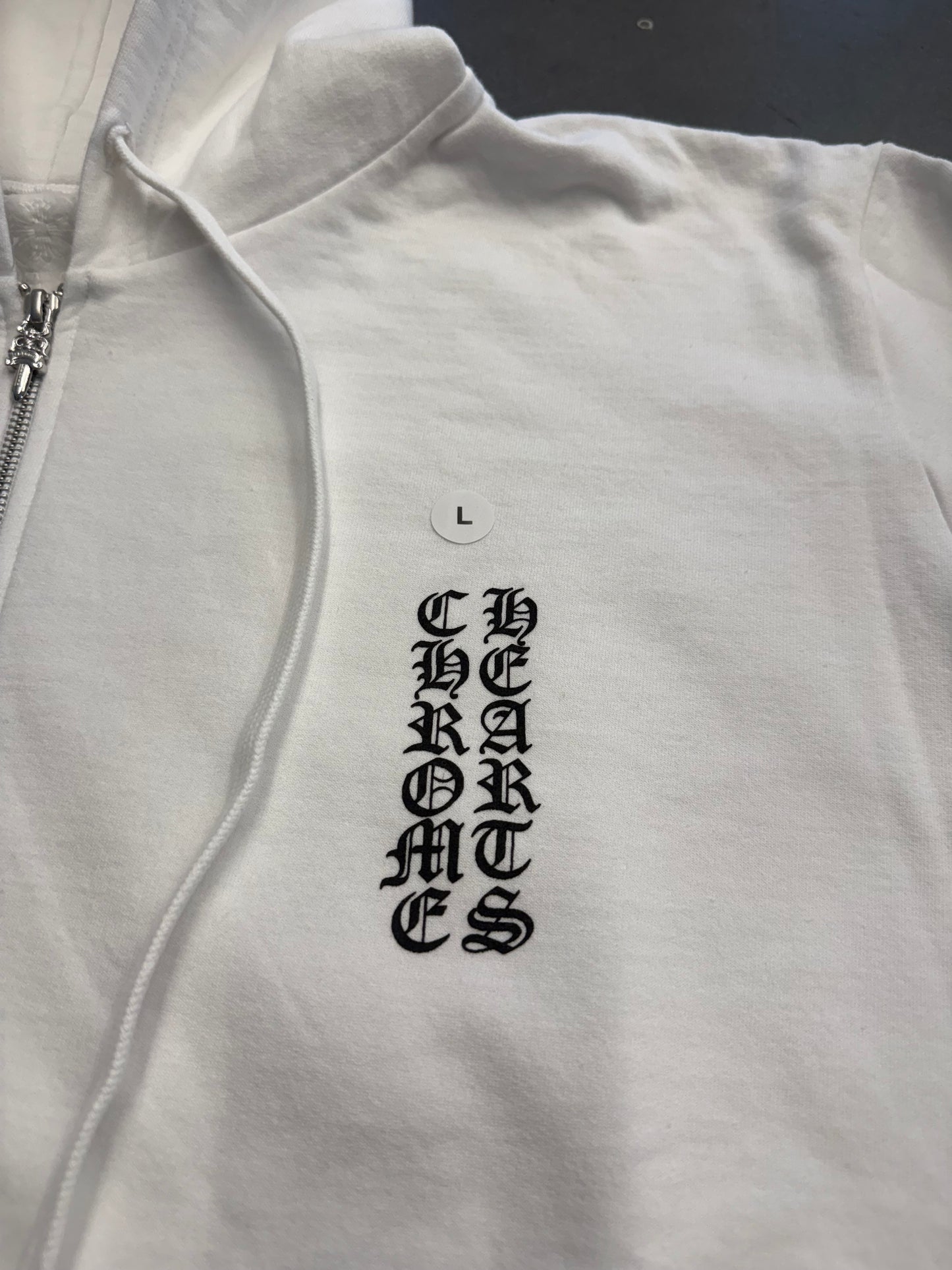 CHROME HEARTS VERTICAL LOGO ZIP UP HOODIE - WHITE