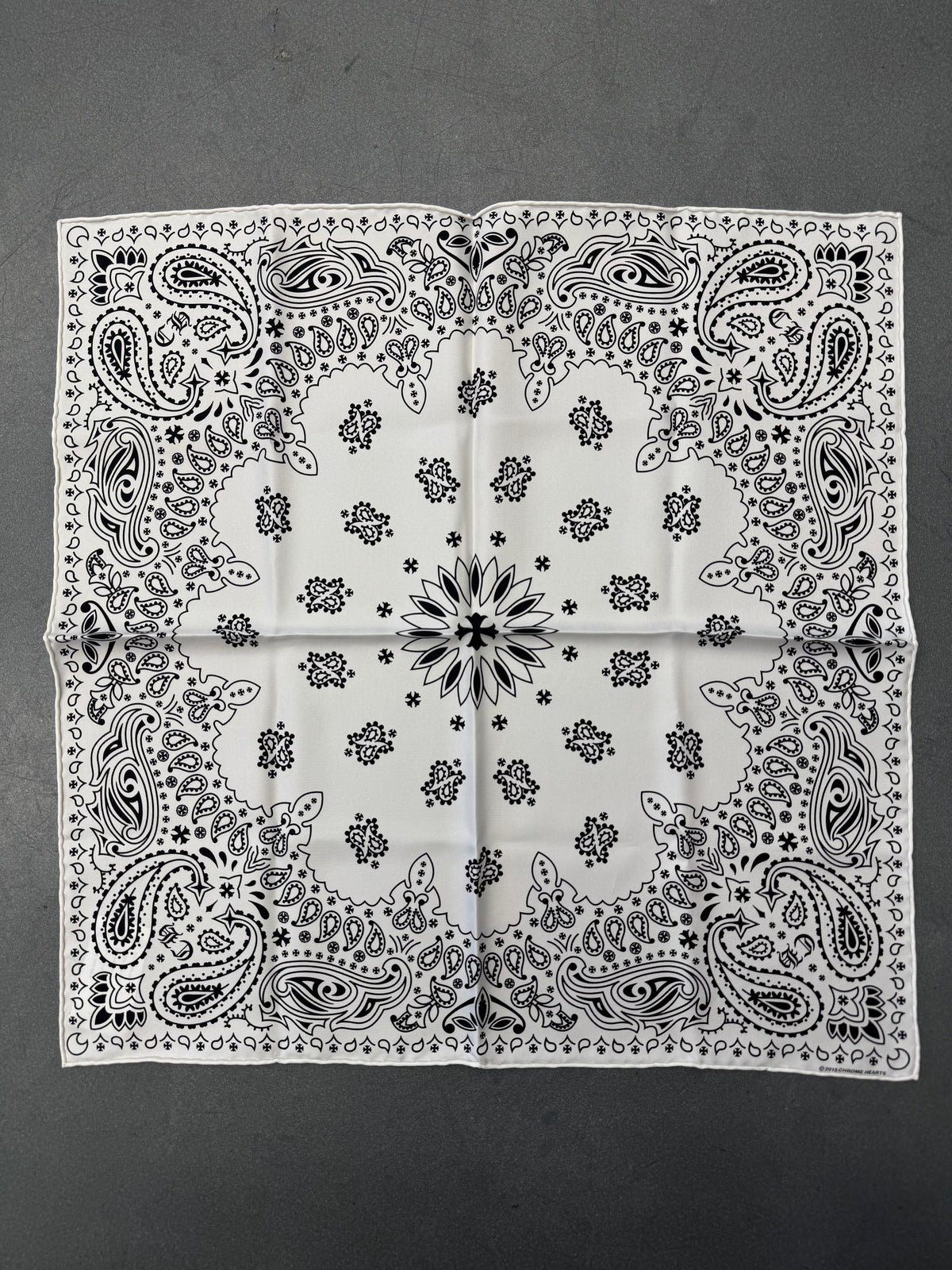 CHROME HEARTS SHOCK TREATMENT SILK BANDANA - WHITE