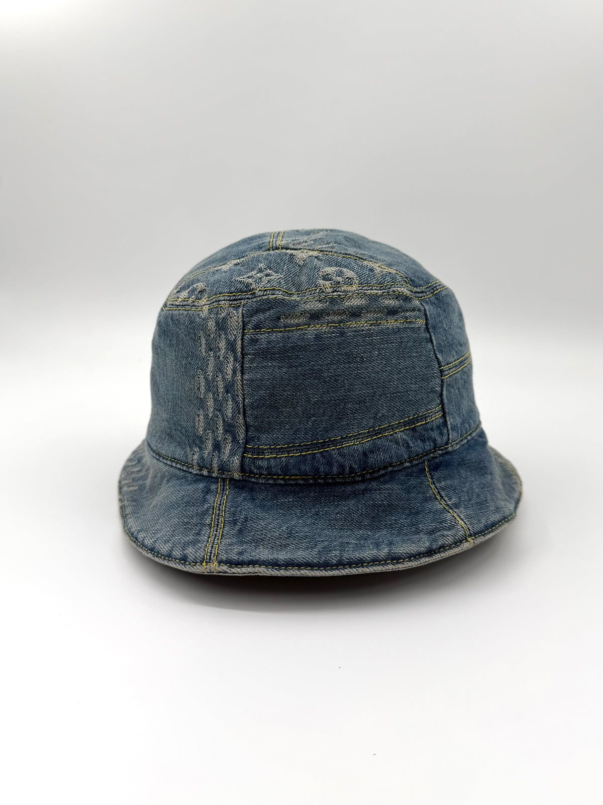 2020 LOUIS VUITTON NEO DAMIER GIANT WAVE REVERSIBLE DENIM BUCKET HAT