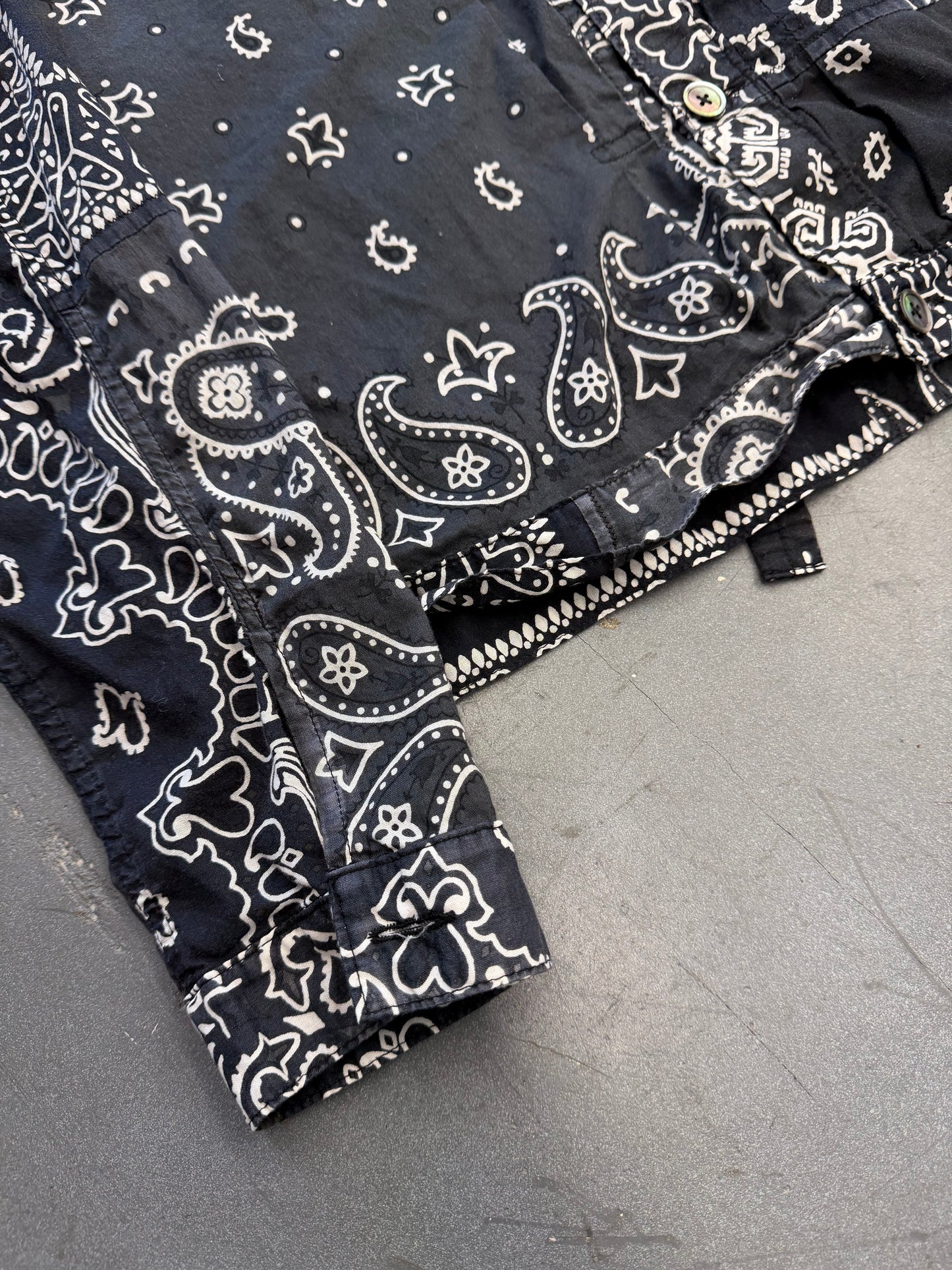 KAPITAL BLACK BANDANA-PRINT PATCHWORK COTTON BUTTON-UP LS SHIRT
