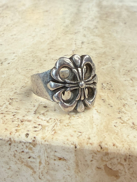 VINTAGE TINY PLUS SILVER RING (9.5 GRAMS)