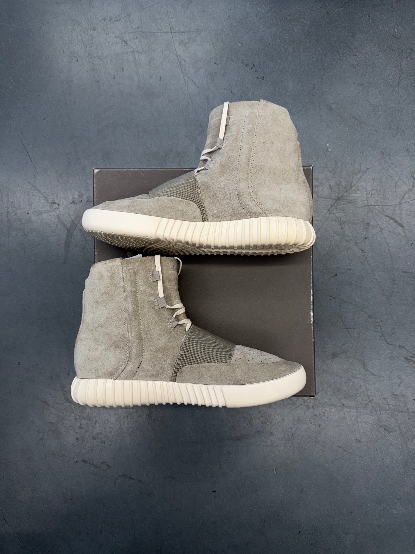 2015 ADIDAS YEEZY BOOST 750 OG GREY (W/BOX)