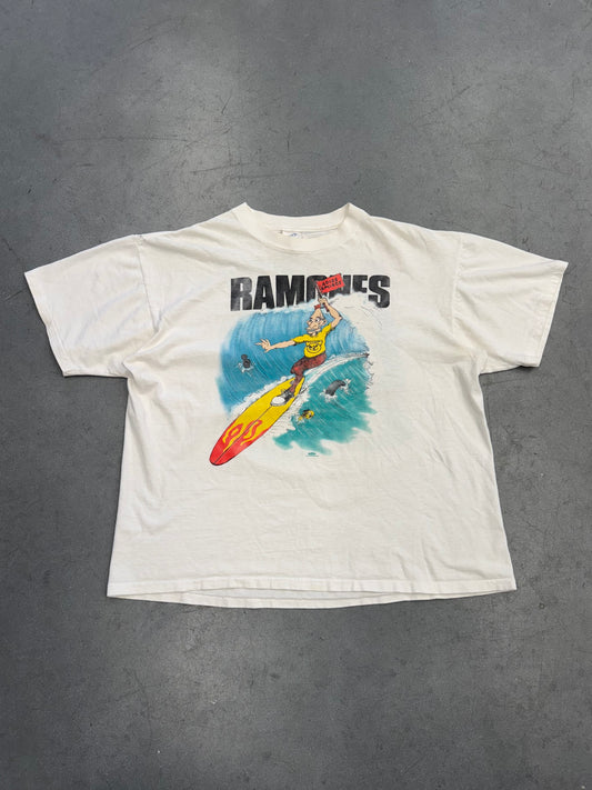 1995 RAMONES ADIOS AMIGOS HEY HO LET'S GO TEE (WINTERLAND TAG)