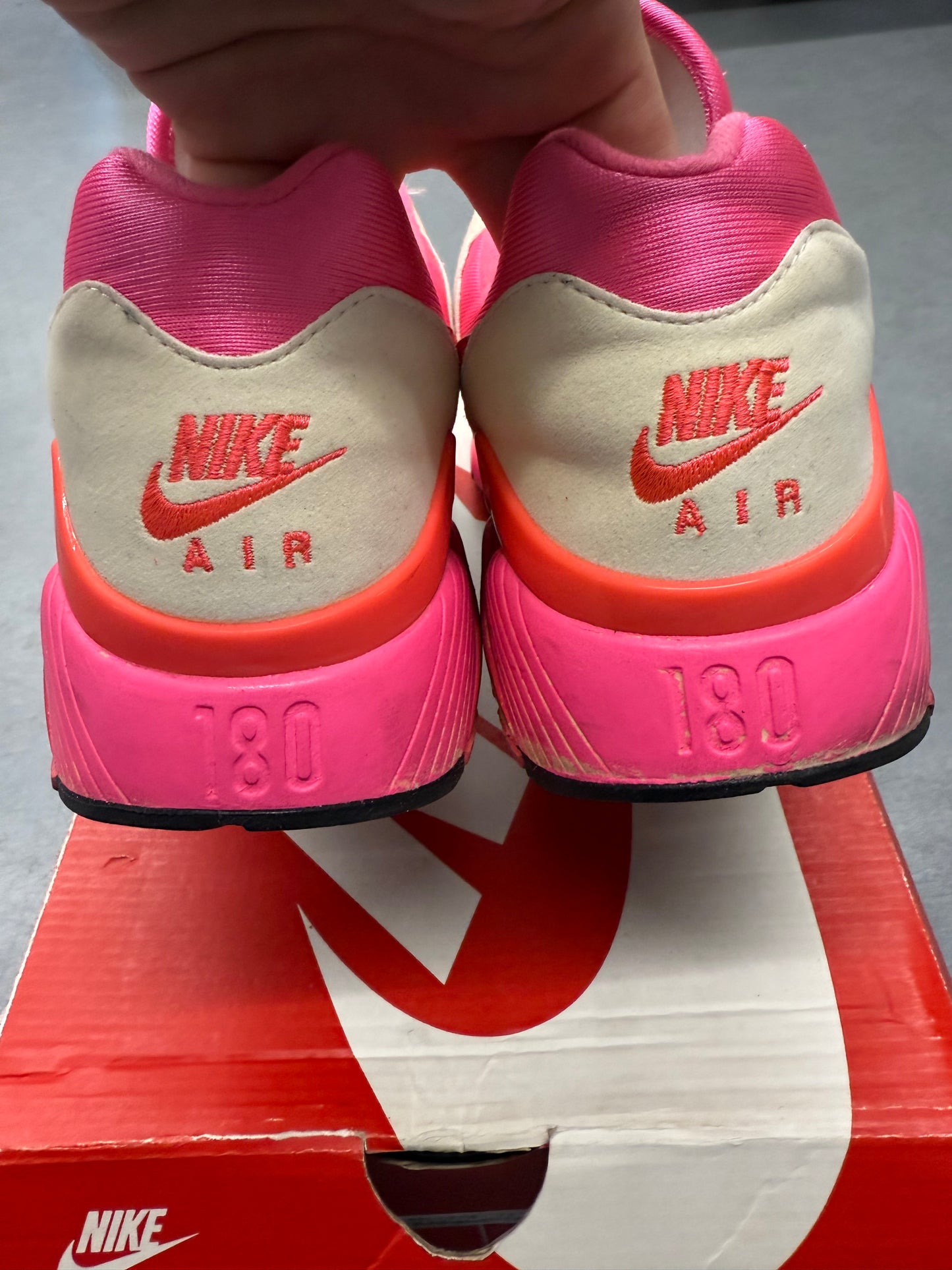 2018 SIZE 11 NIKE AIR MAX 180 CDG - WHITE/PINK