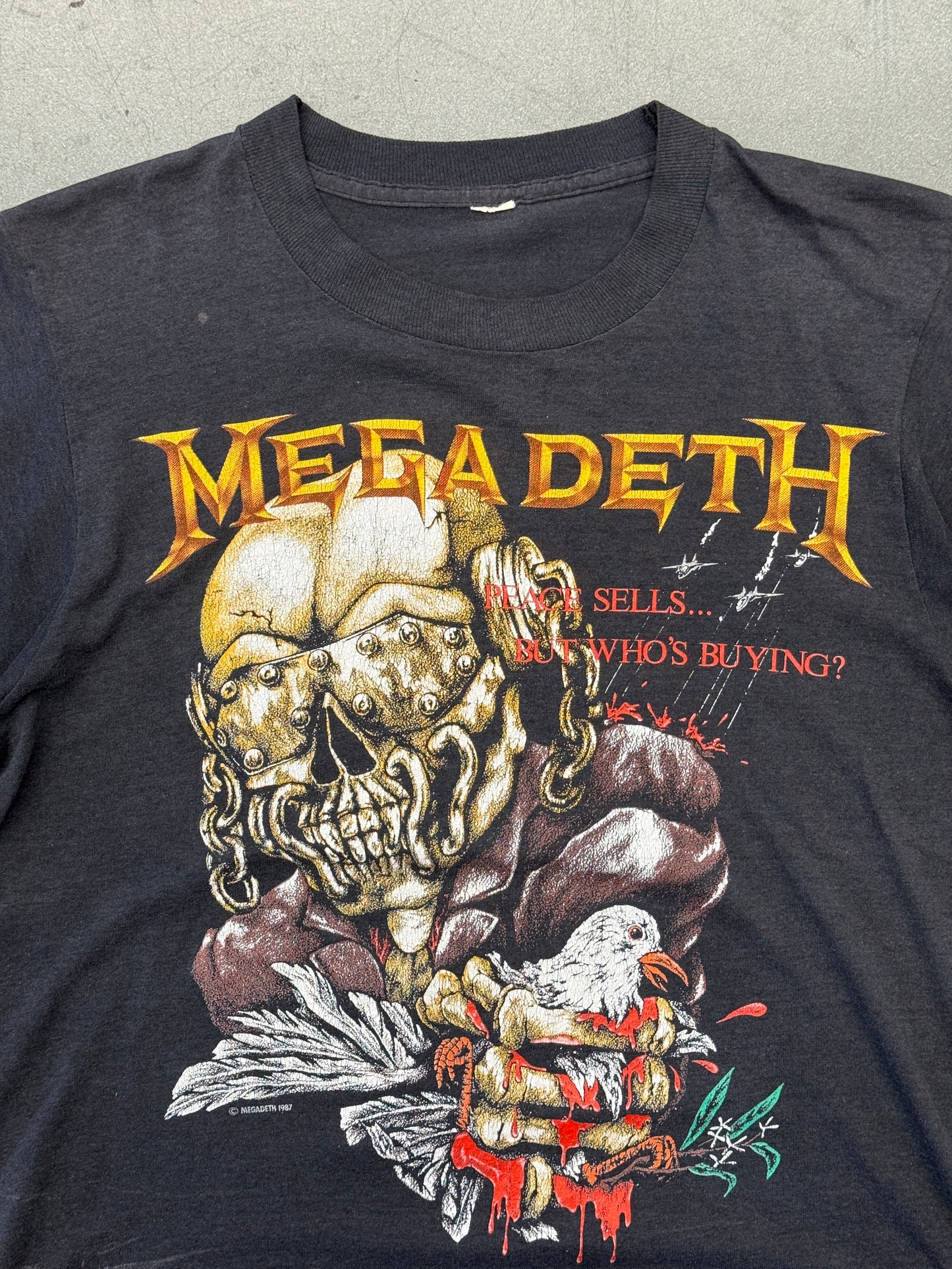1988 MEGADETH "PEACE SELLS BUT WHO'S BUYING?" WORLD TOUR TEE  (CUT TAG)