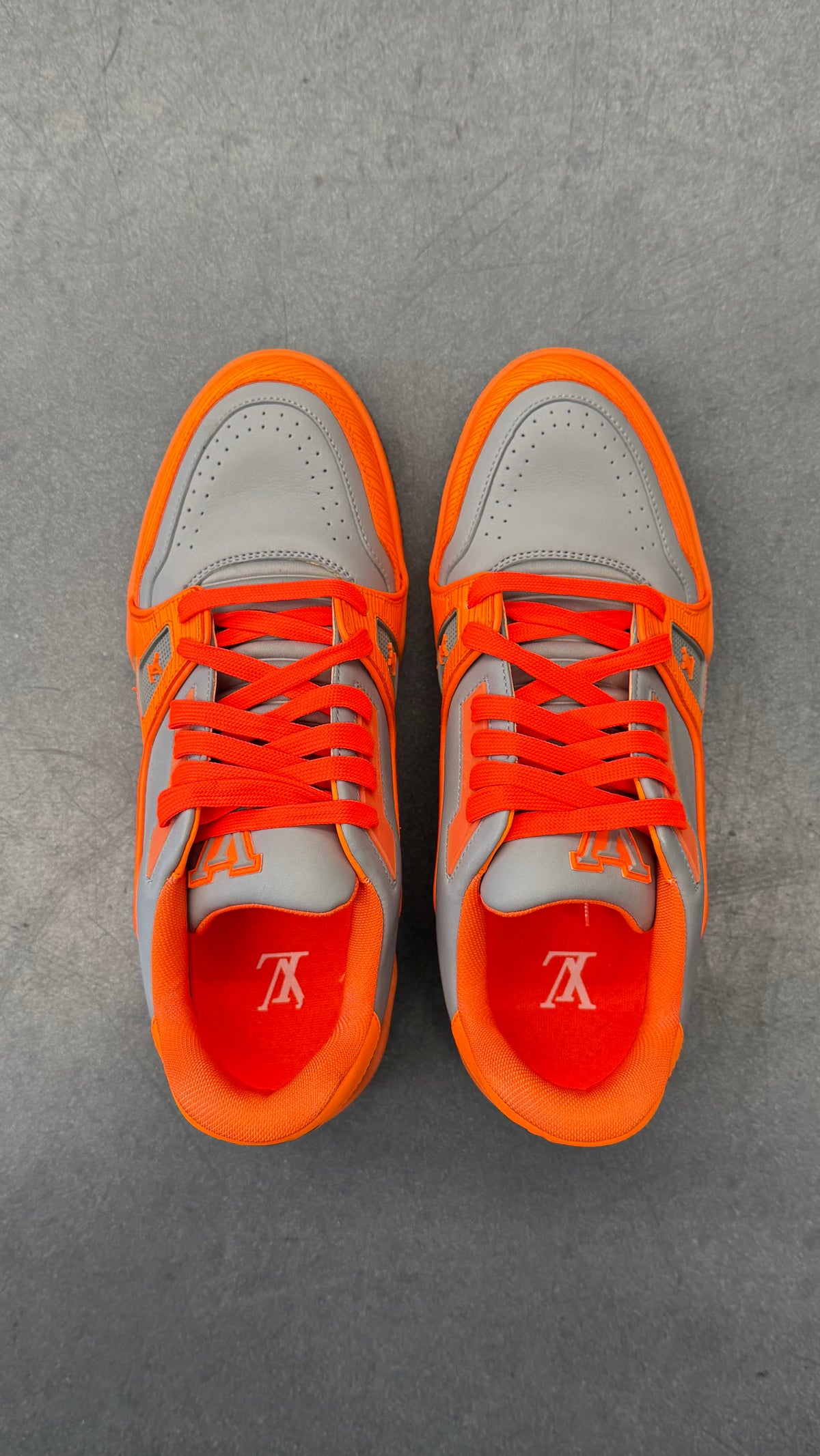 LOUIS VUITTON TRAINER SNEAKER - BRIGHT ORANGE/GREY