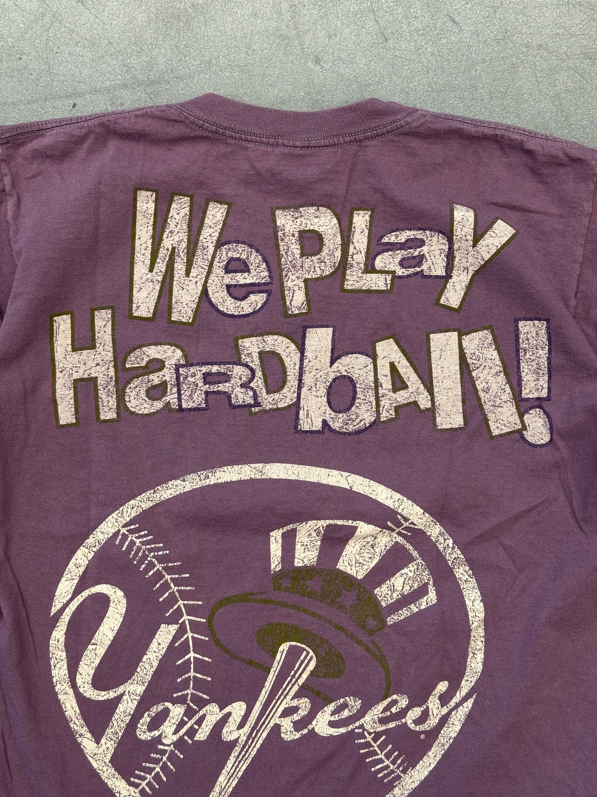 1995 NEW YORK YANKEES WE PLAY HARDBALL! TEE (GENUINE MERCHANDISE BY MODAMANIA TAG)