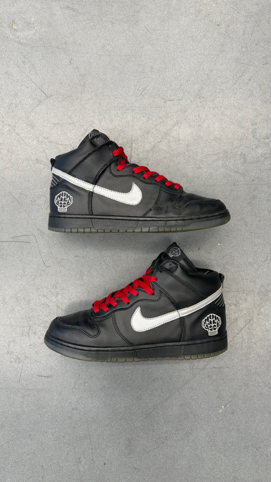 2004 NIKE DUNK HIGH X PHARRELL WILLIAMS N.E.R.D. (NO OG BOX)