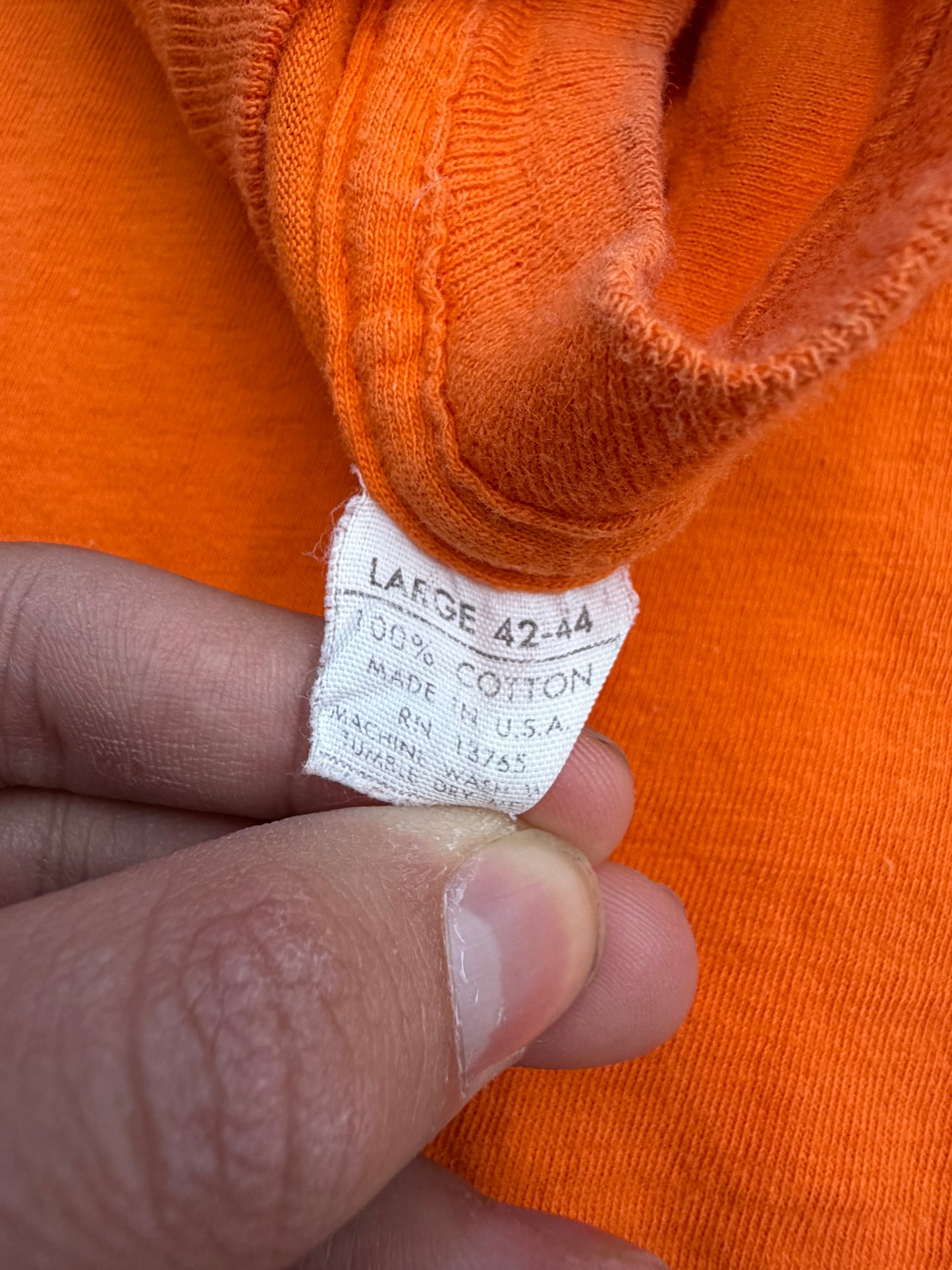 1980'S Y100 MIAMI FT. LAUDERDALE  RADIO STATION PROMOTIONAL TEE (LARGE 42-44 TAG)