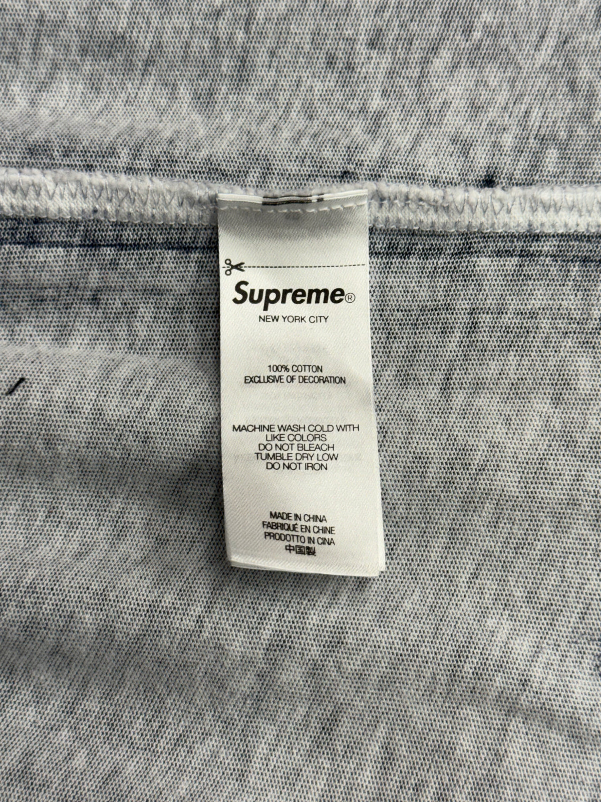FW25 SUPREME OVERPRINT SS TOP - NAVY
