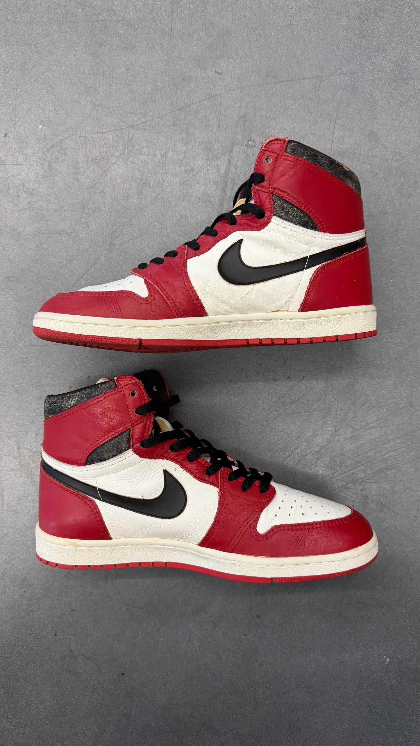 1985 AIR JORDAN 1 HIGH - CHICAGO (E)