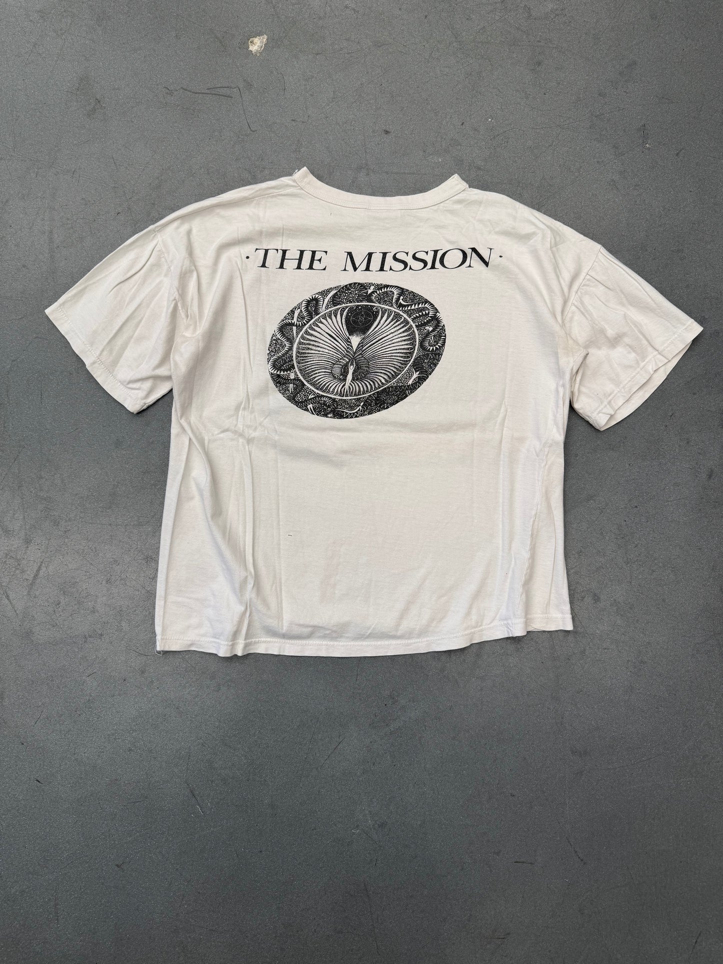 90'S THE MISSION BUTTERFLY ON A WHEEL TEE (FADED TAG)