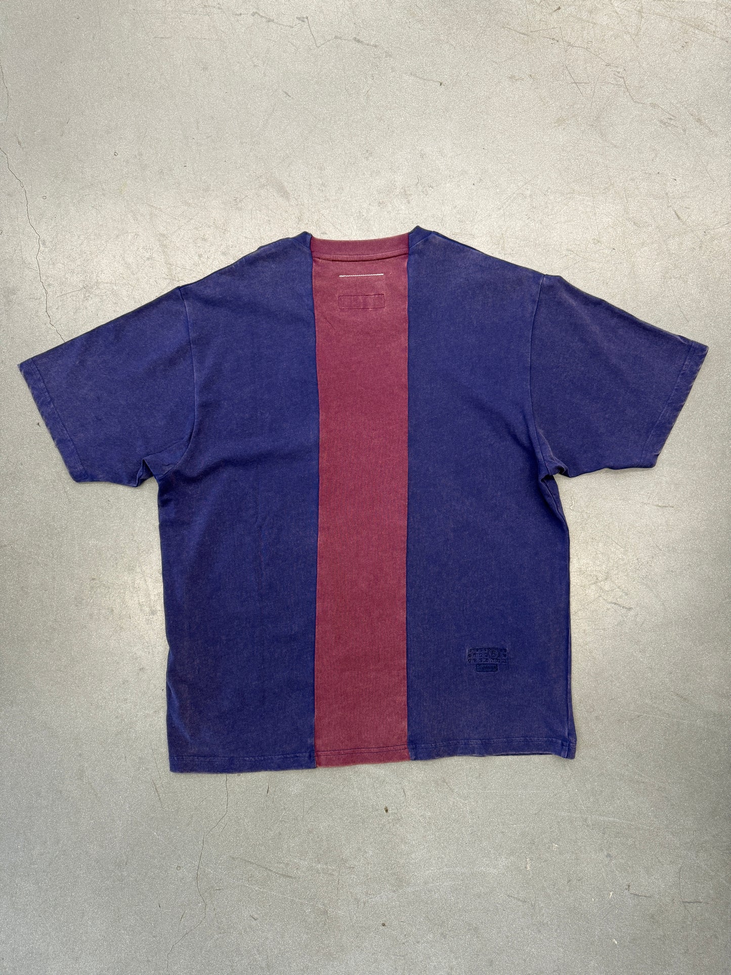 SS26 SUPREME MM6 SPLIT S/S TOP - NAVY