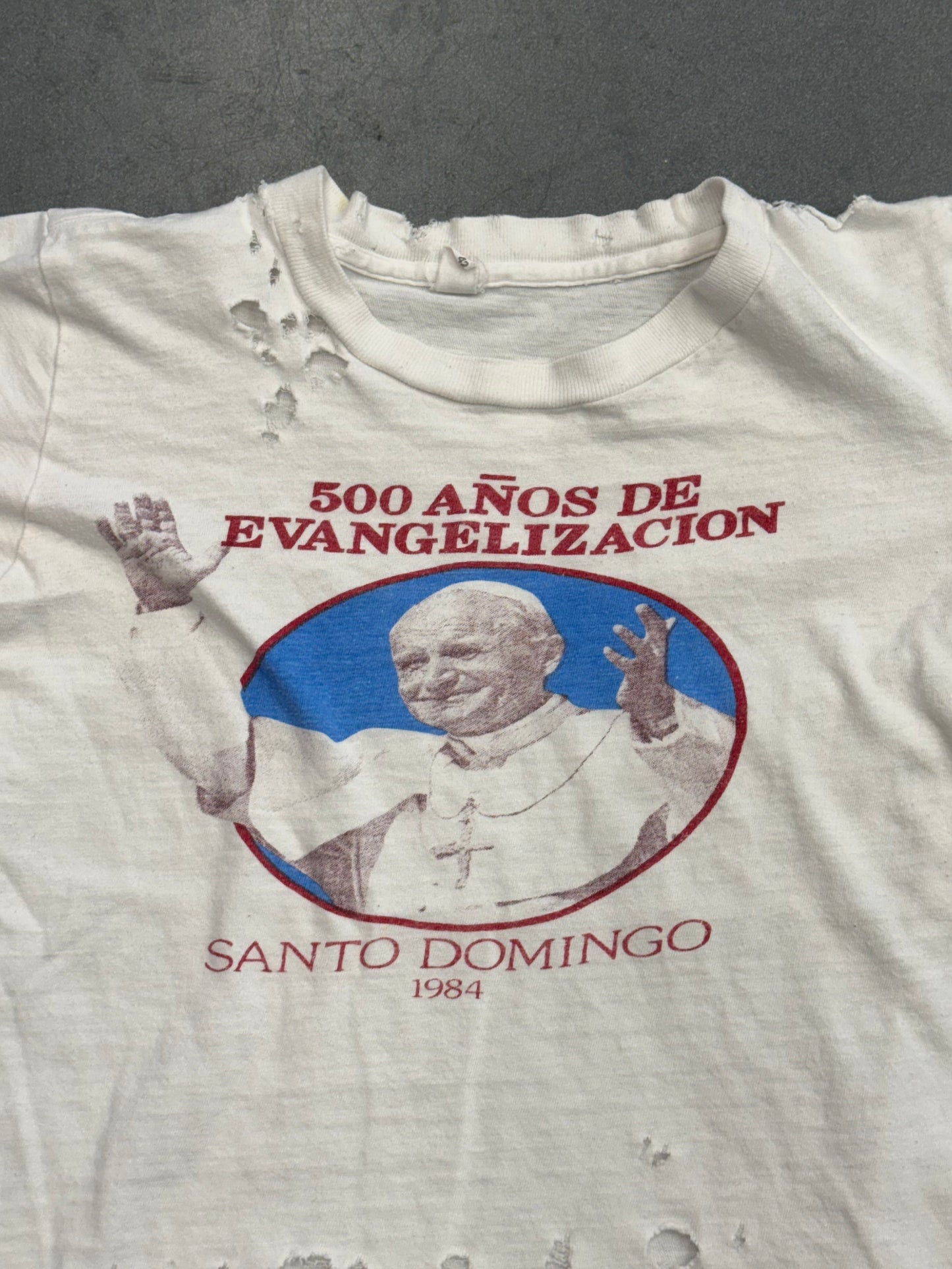 1984 POPE 500 ANOS DE EVANGELIZACION SANTO DOMINGO TEE (CUB TAG)
