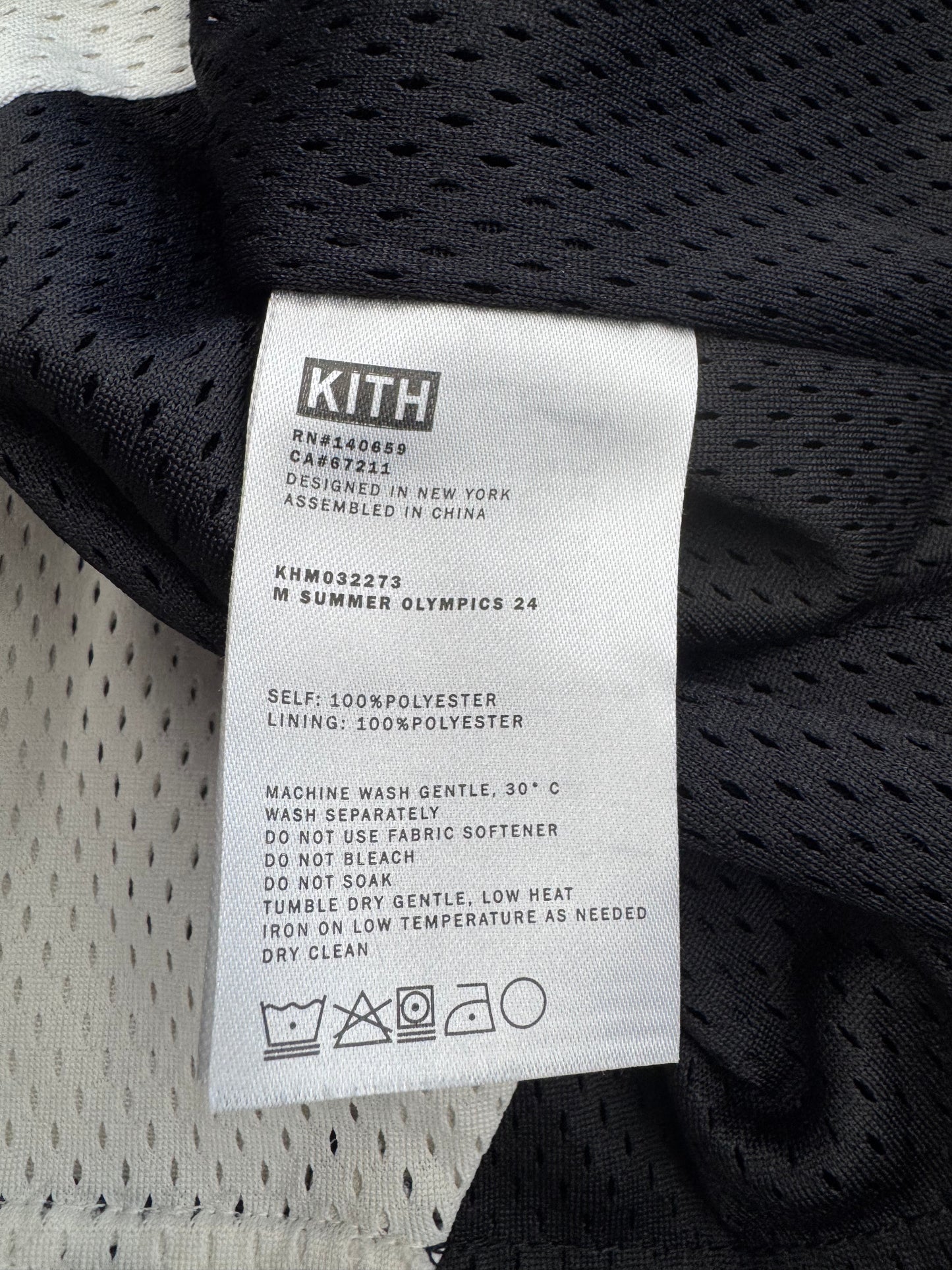 KITH FOR OLYMPICS HERRITAGE MESH DARIN WARM UP SHIRT - WHITE/BLACK (M)