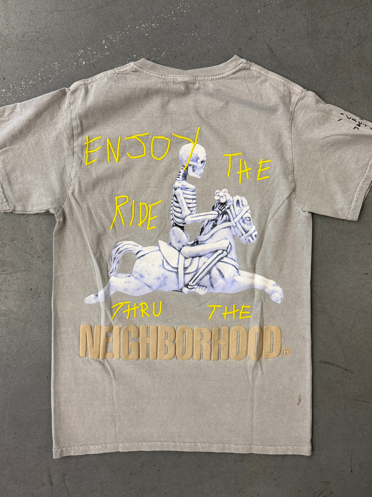 2021 TRAVIS SCOTT CACTUS JACK X NEIGHBORHOOD CAROUSEL TEE