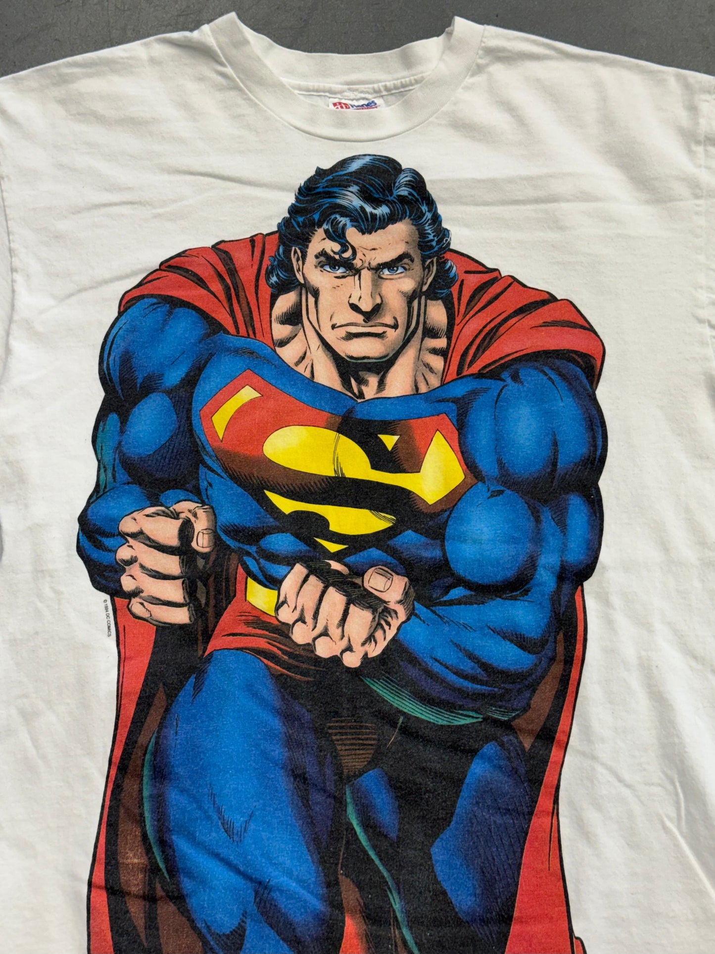 1994 SUPERMAN AND DOOMSDAY GRAFFITI TEE (HANES HEAVYWEIGHT TAG)