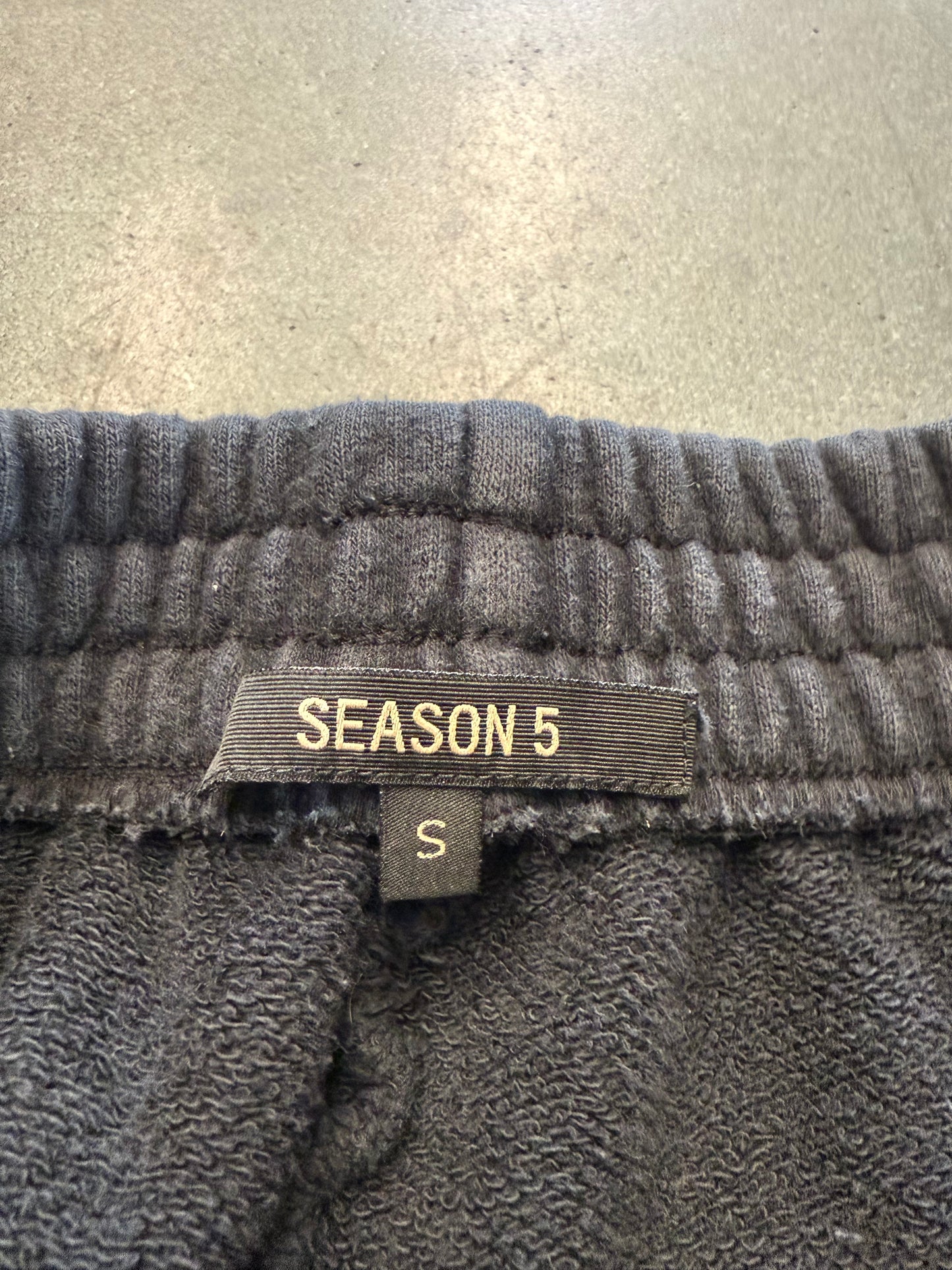 YEEZY SEASON 5 CALABASAS SWEATPANT - LUNA (S)