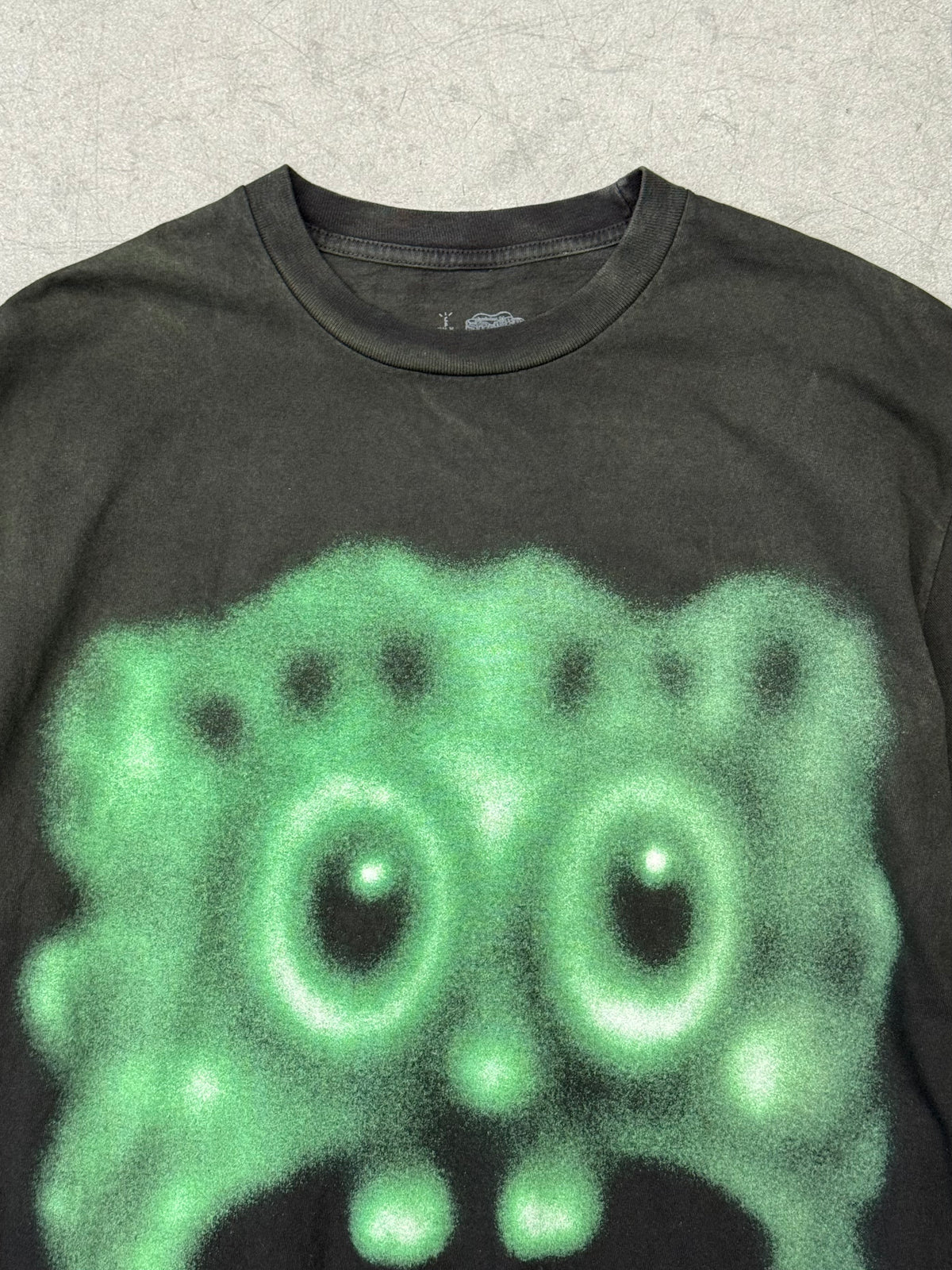 CJ X SPONGEBOB KRABBY PATTY TEE