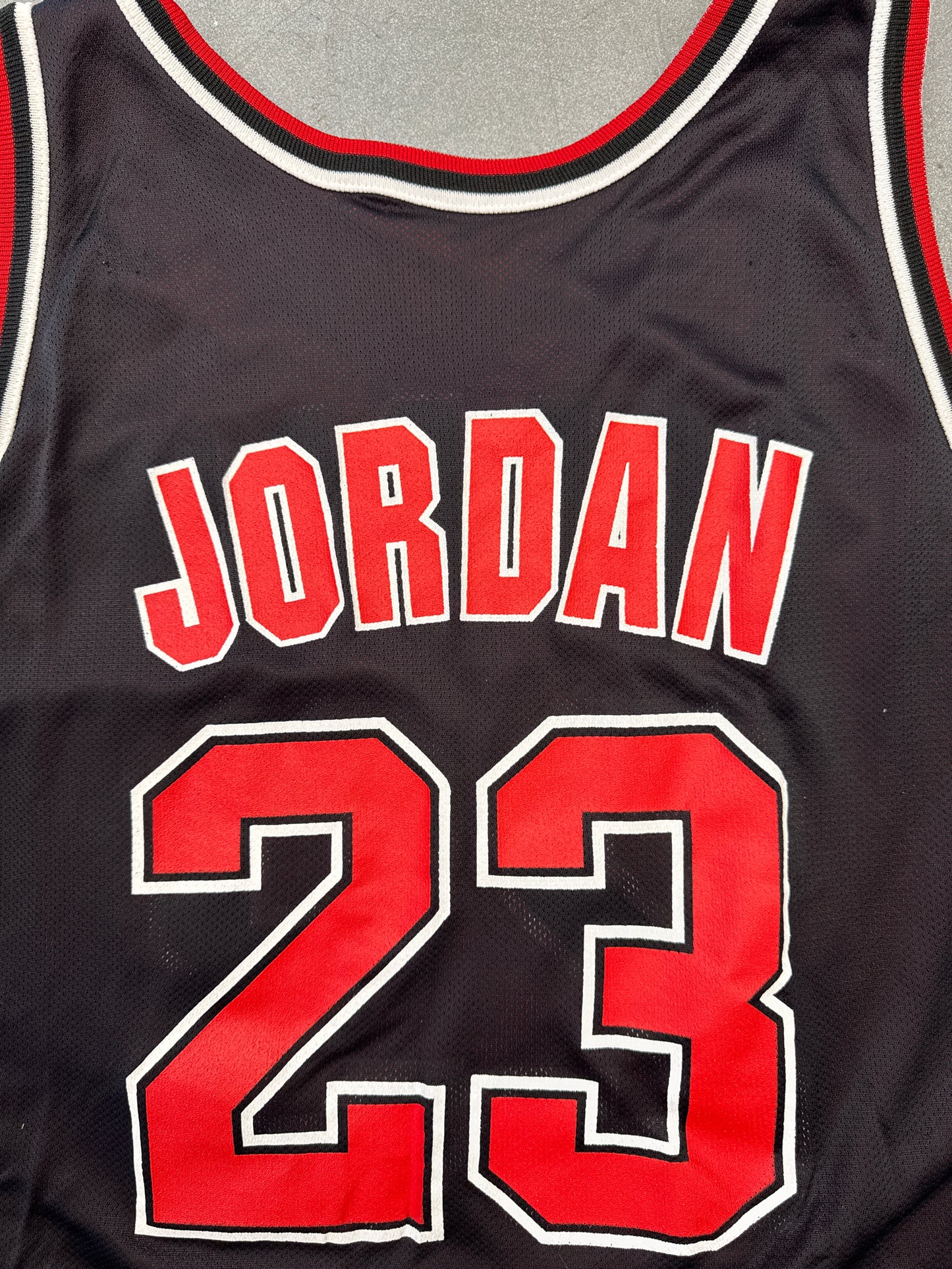 90'S CHICAGO BULLS REVERSIBLE JORDAN CHAMPION JERSEY
