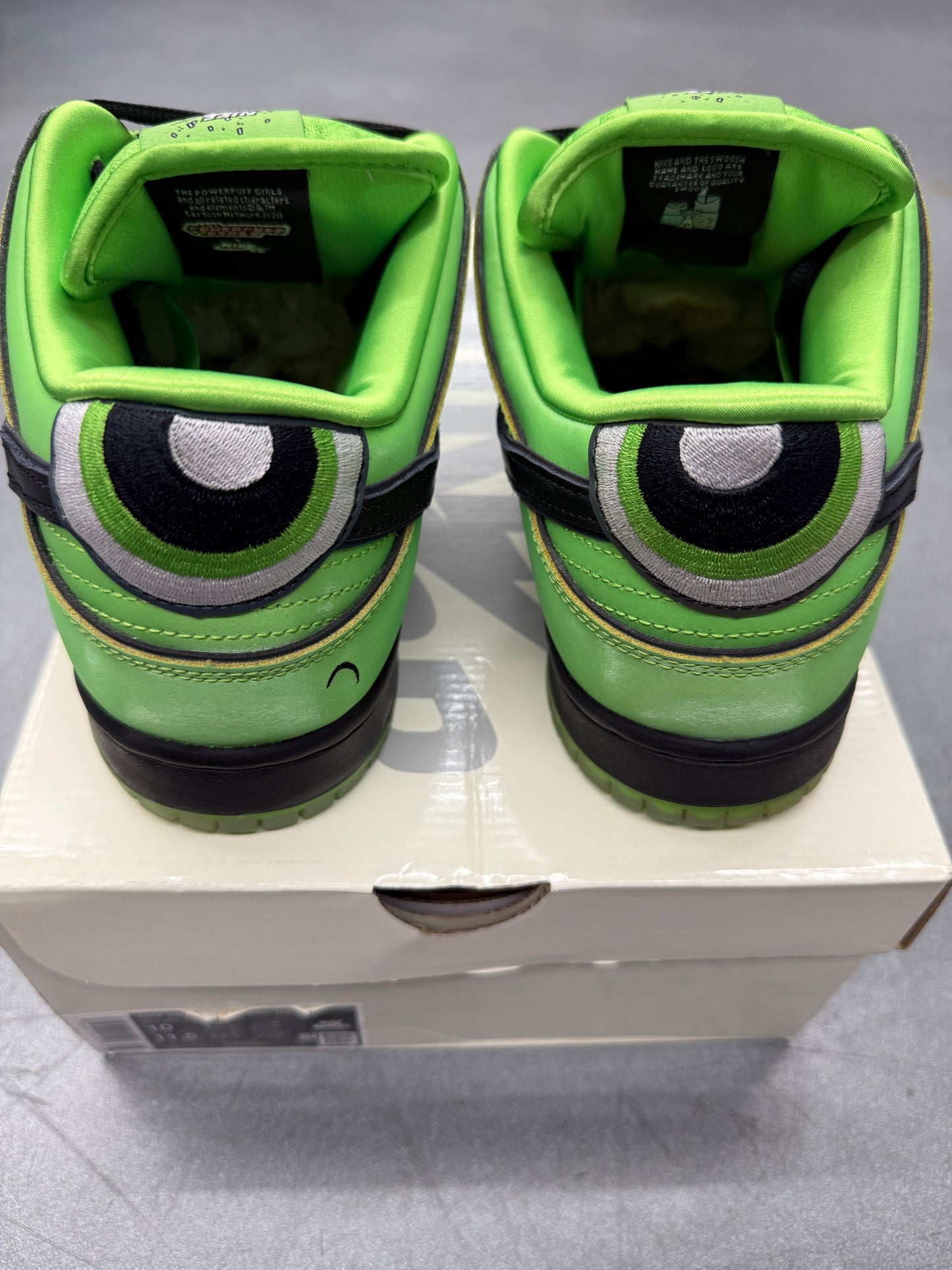 2023 SIZE 10 THE POWERPUFF GIRLS BUTTERCUP NIKE SB DUNK LOW