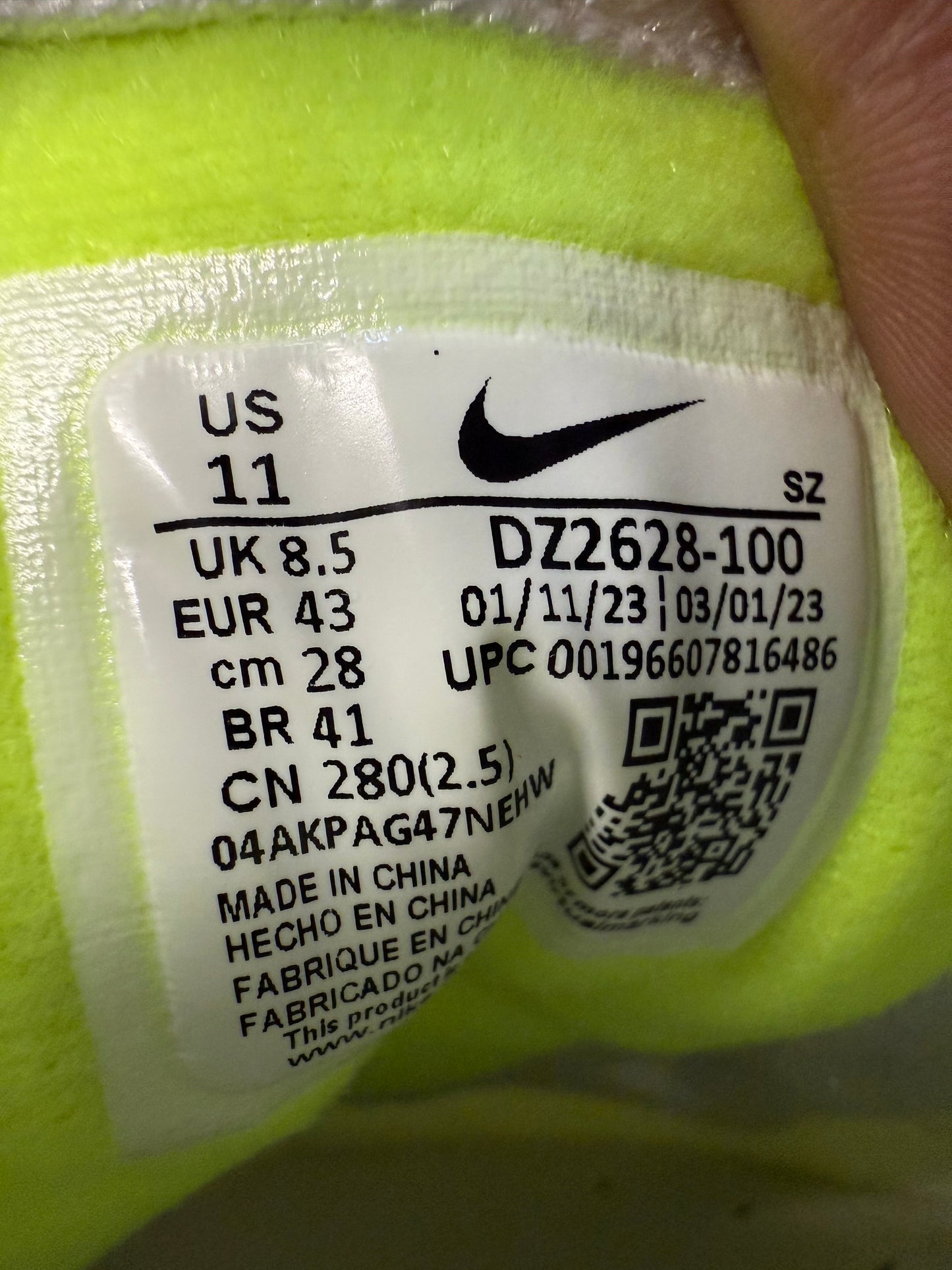 2023 SIZE 11 WOMENS NIKE AIR MAX 1 '87 - VOLT SUEDE (NEW WITH BOX)