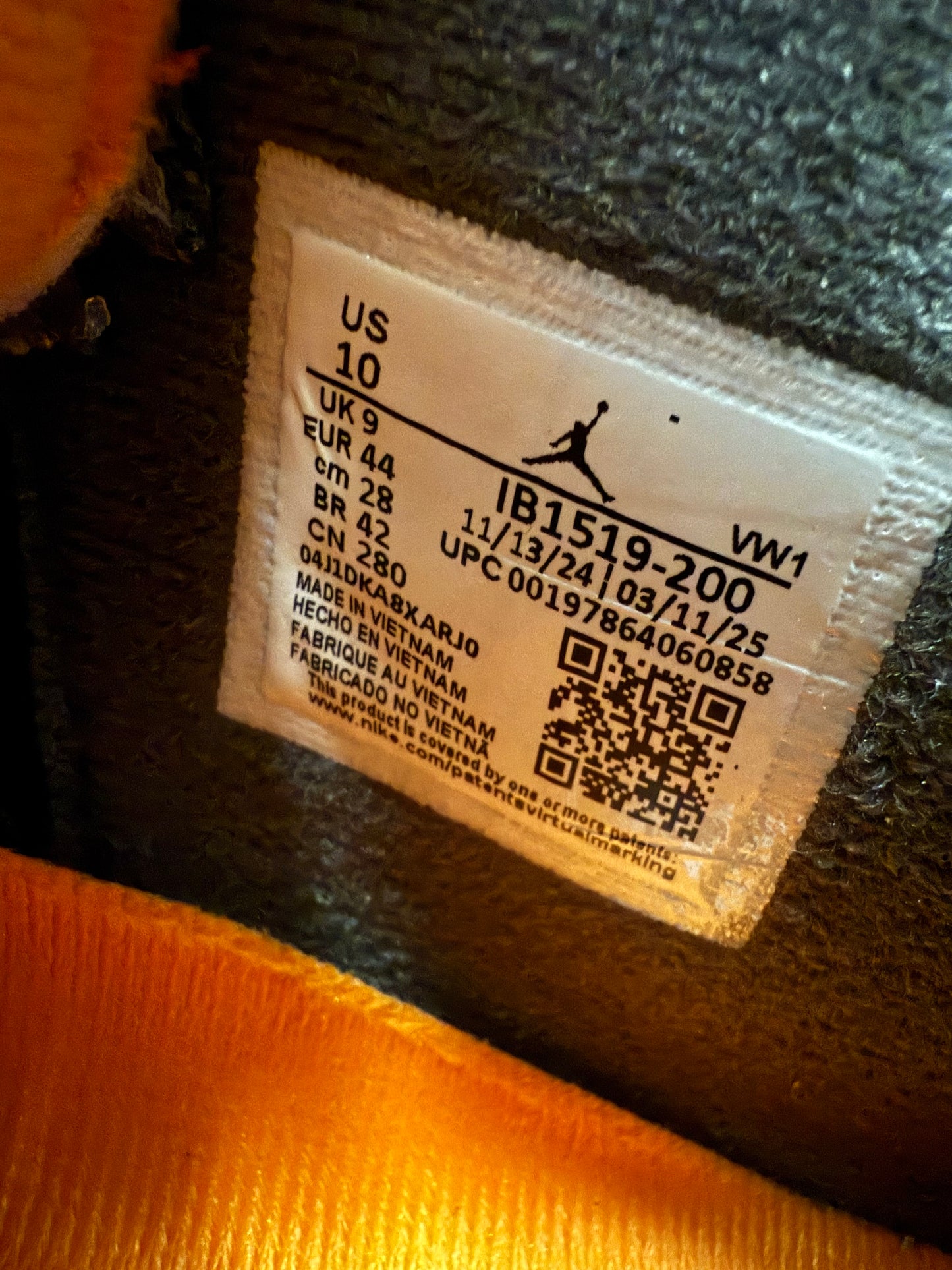 SIZE 10 JORDAN 4 RETRO OG SP UNDEFEATED (2025) (NEW WITH BOX)