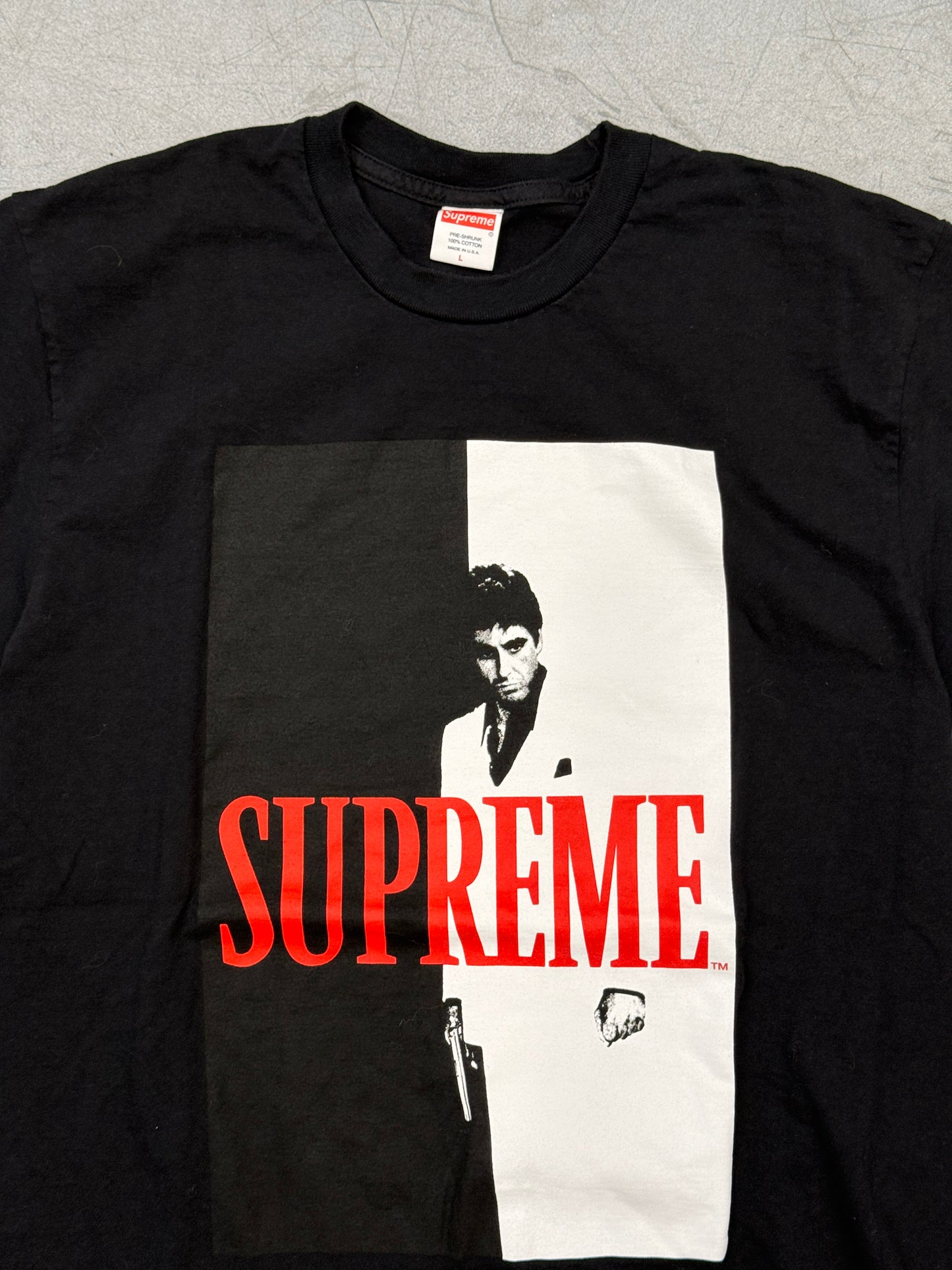 FW17 SUPREME SCARFACE SPLIT TEE - BLACK