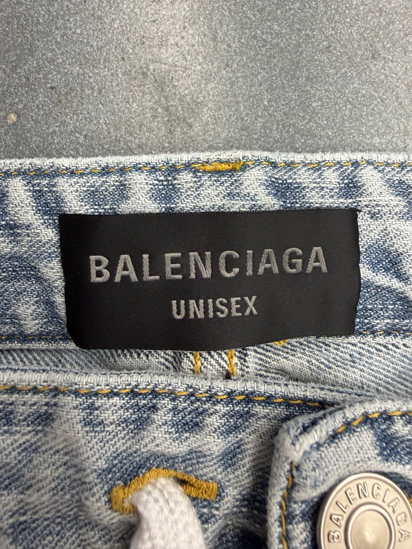BALENCIAGA WIDE LEG BAGGY DRAWSTRING JEANS - LIGHT WASH